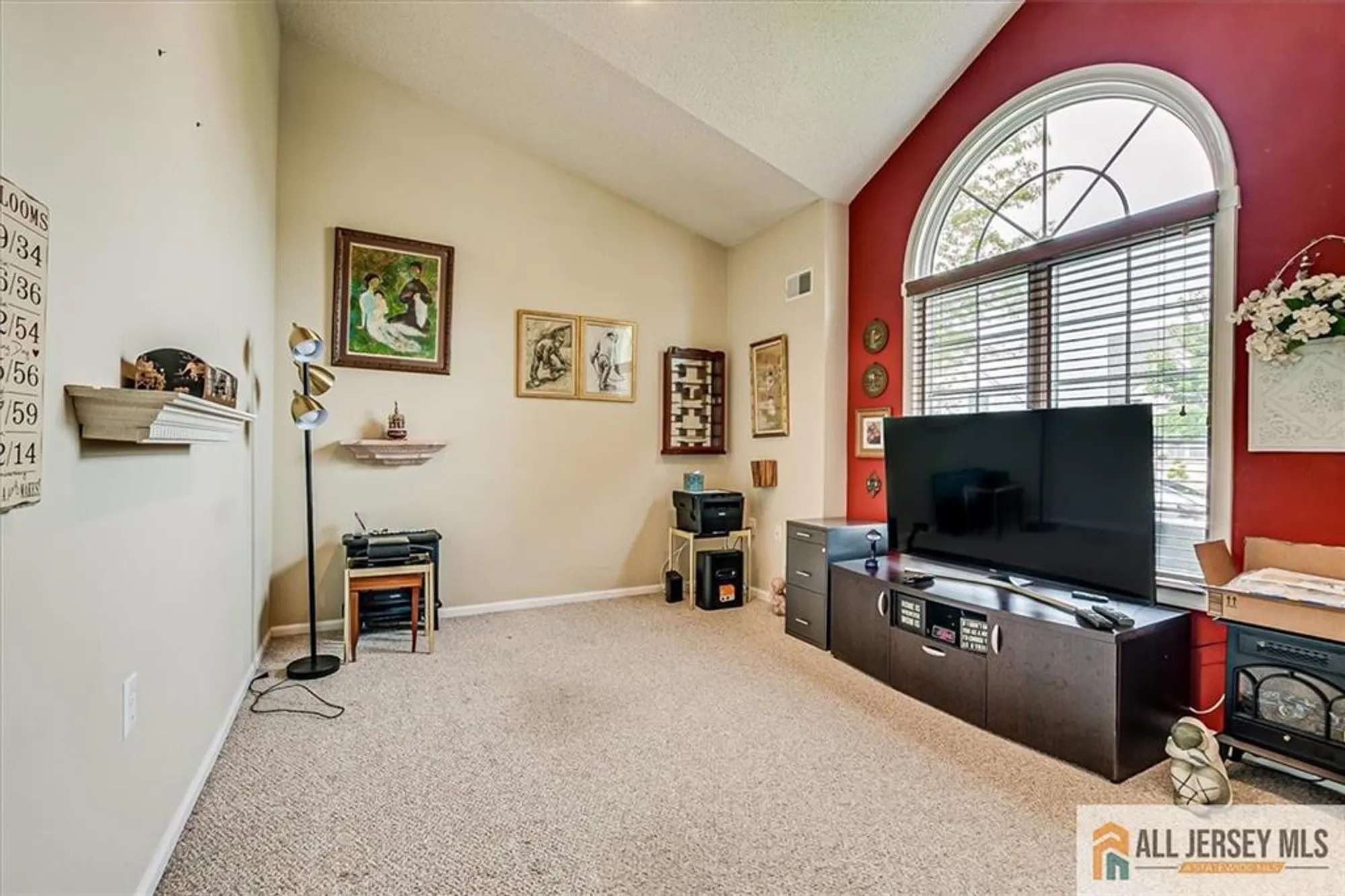 Property Slideshow image 26 of 49 | 136 birmingham ln, Monroe, NJ, 08831