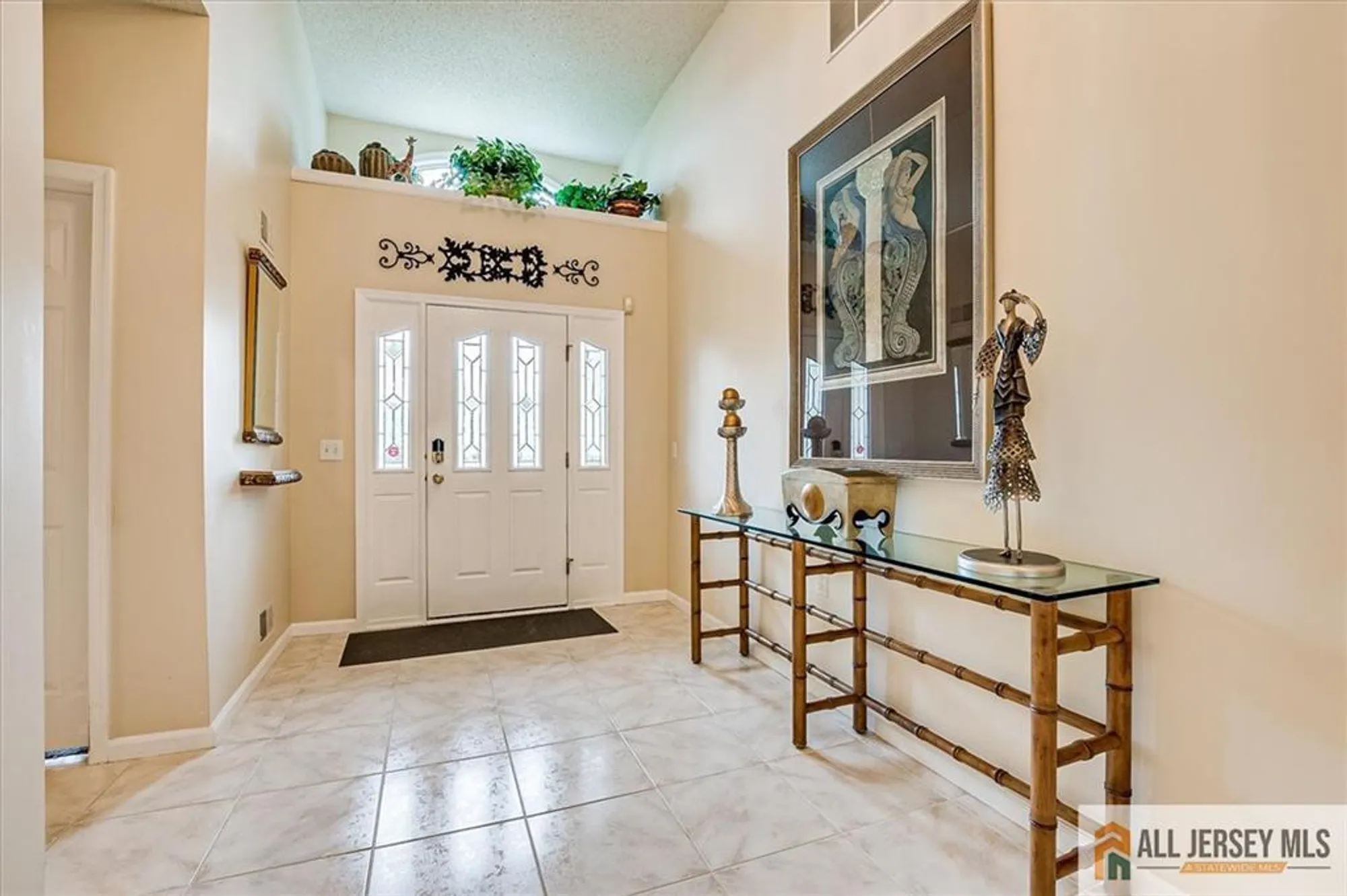 Property Slideshow image 8 of 49 | 136 birmingham ln, Monroe, NJ, 08831