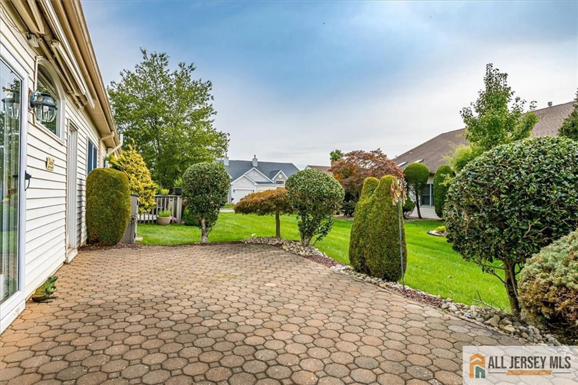 Property Slideshow image 45 of 49 | 136 birmingham ln, Monroe, NJ, 08831