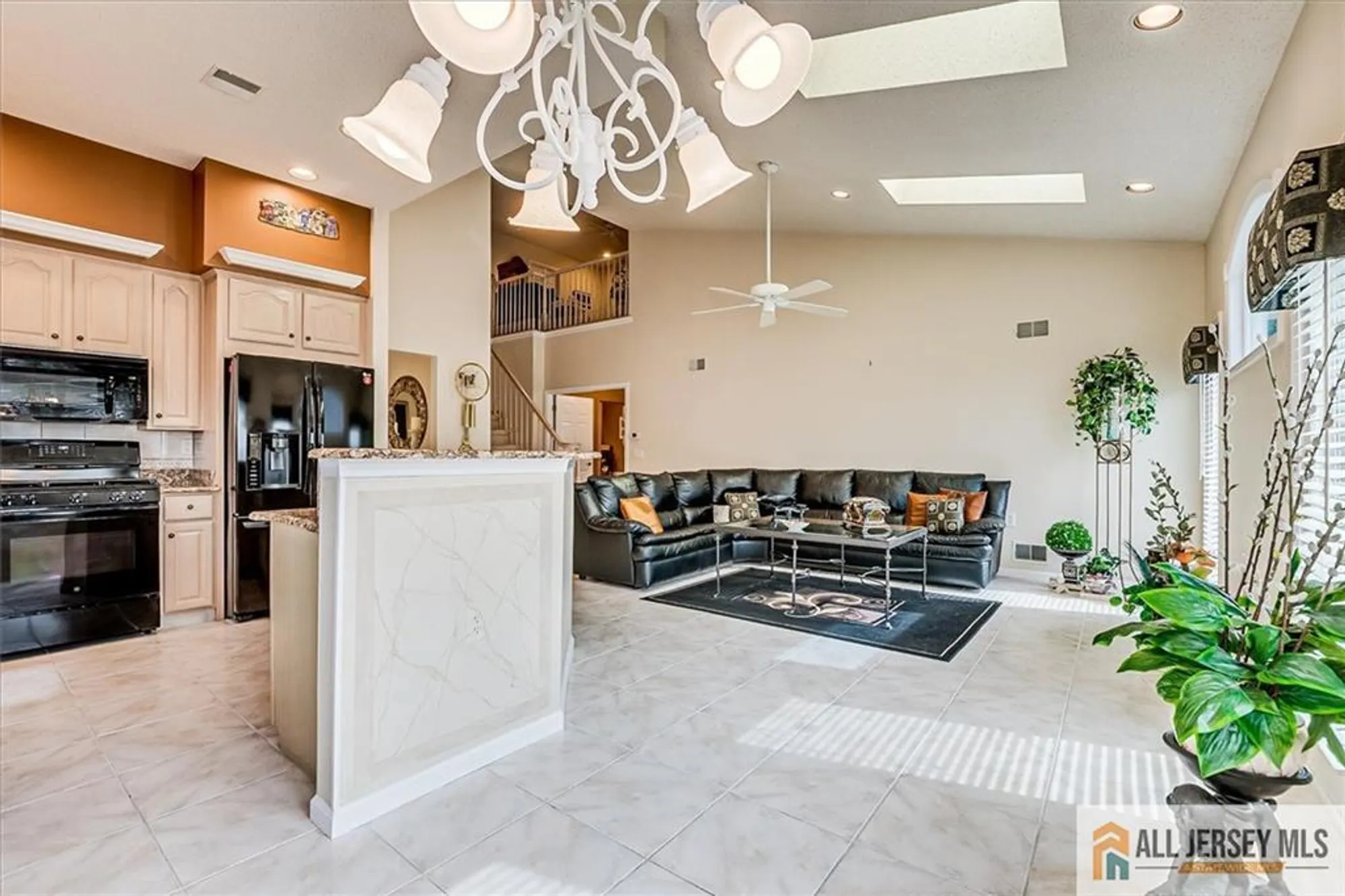 Property Slideshow image 18 of 49 | 136 birmingham ln, Monroe, NJ, 08831