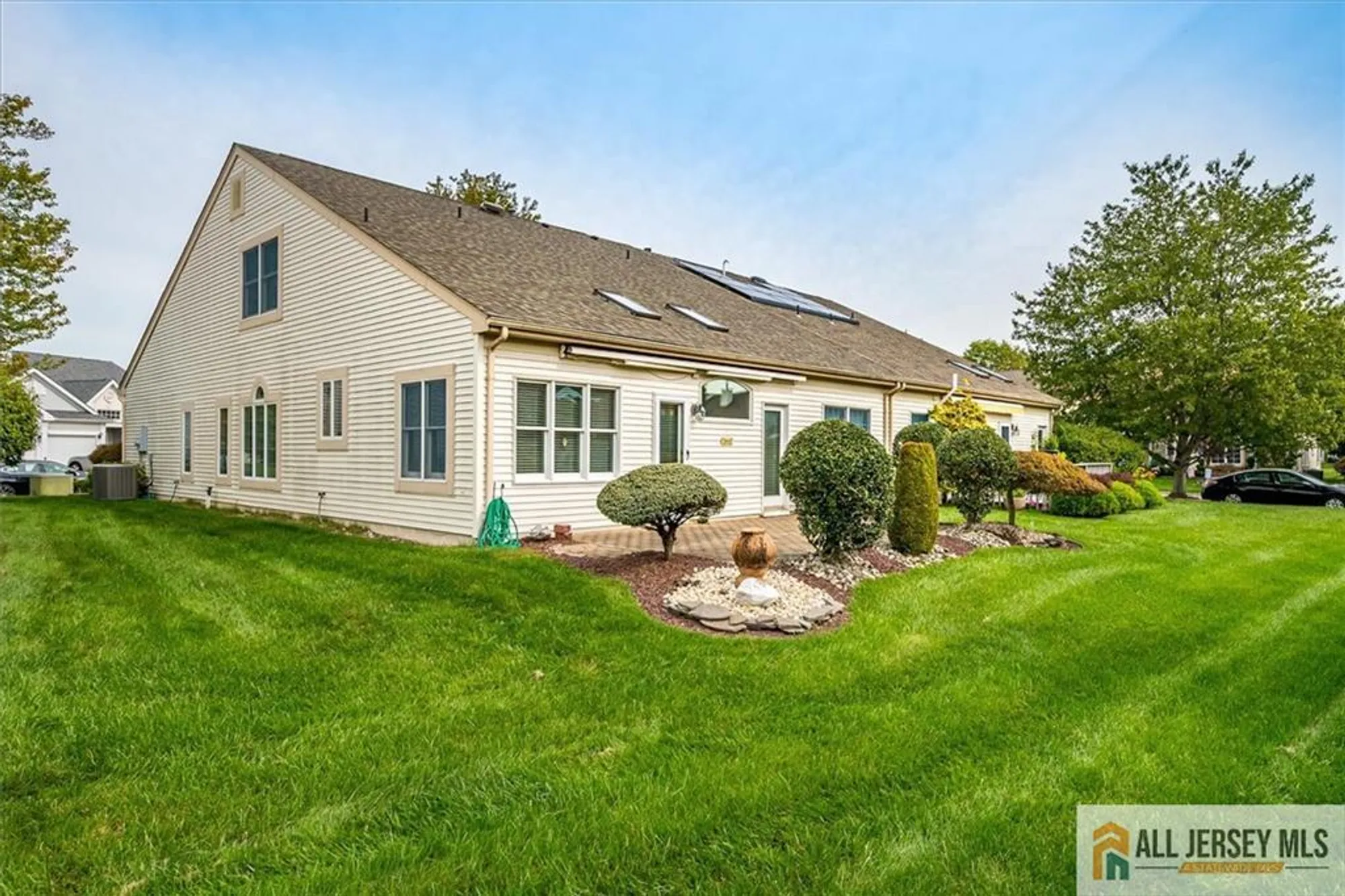 Property Slideshow image 43 of 49 | 136 birmingham ln, Monroe, NJ, 08831