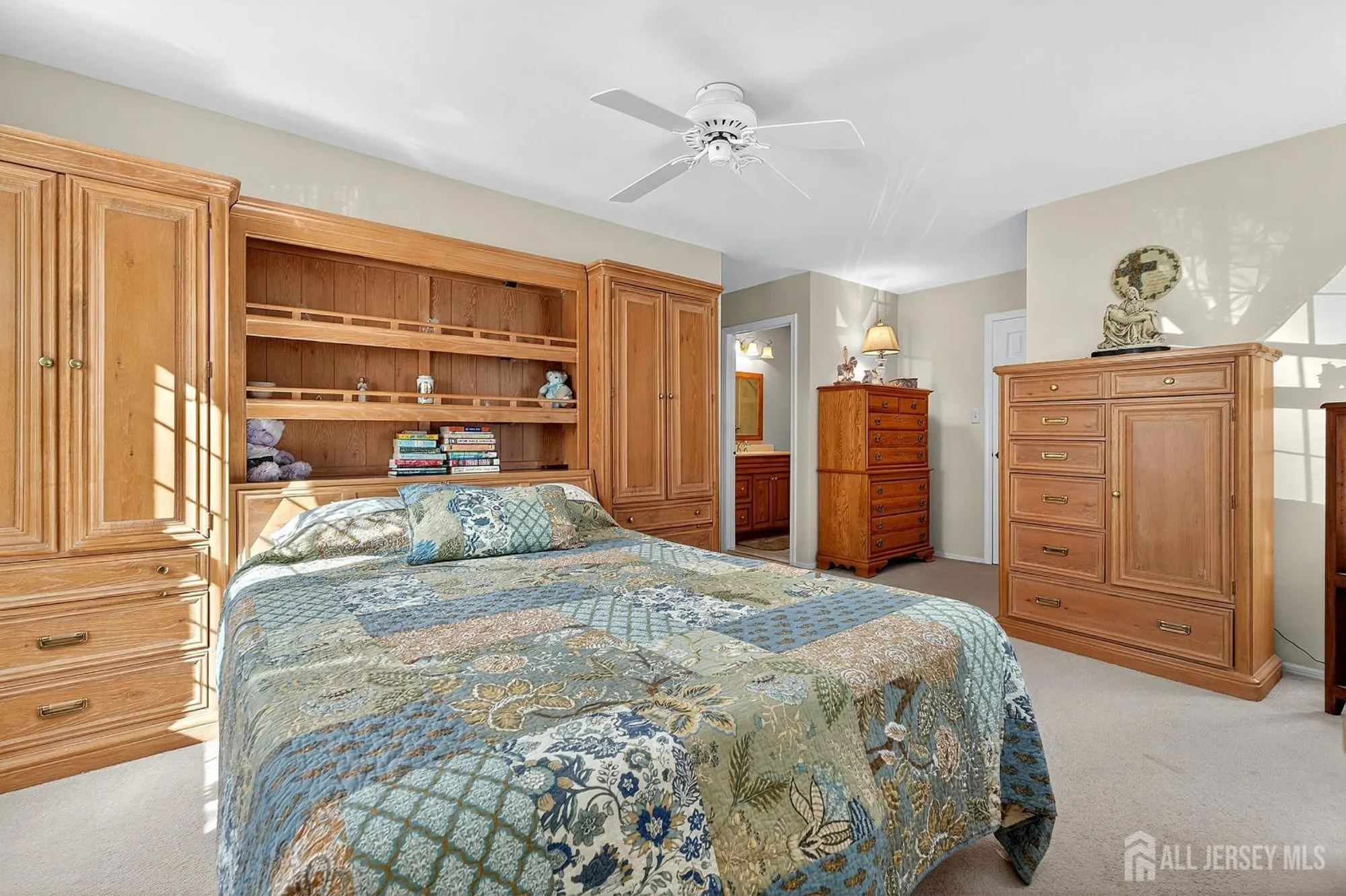 Property Slideshow image 22 of 29 | 10 martin van buren dr b, Monroe, NJ, 08831