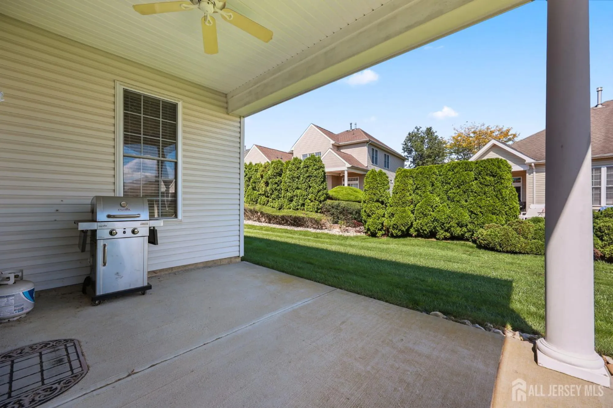 Property Slideshow image 27 of 45 | 6 glen eagles way, Monroe, NJ, 08831