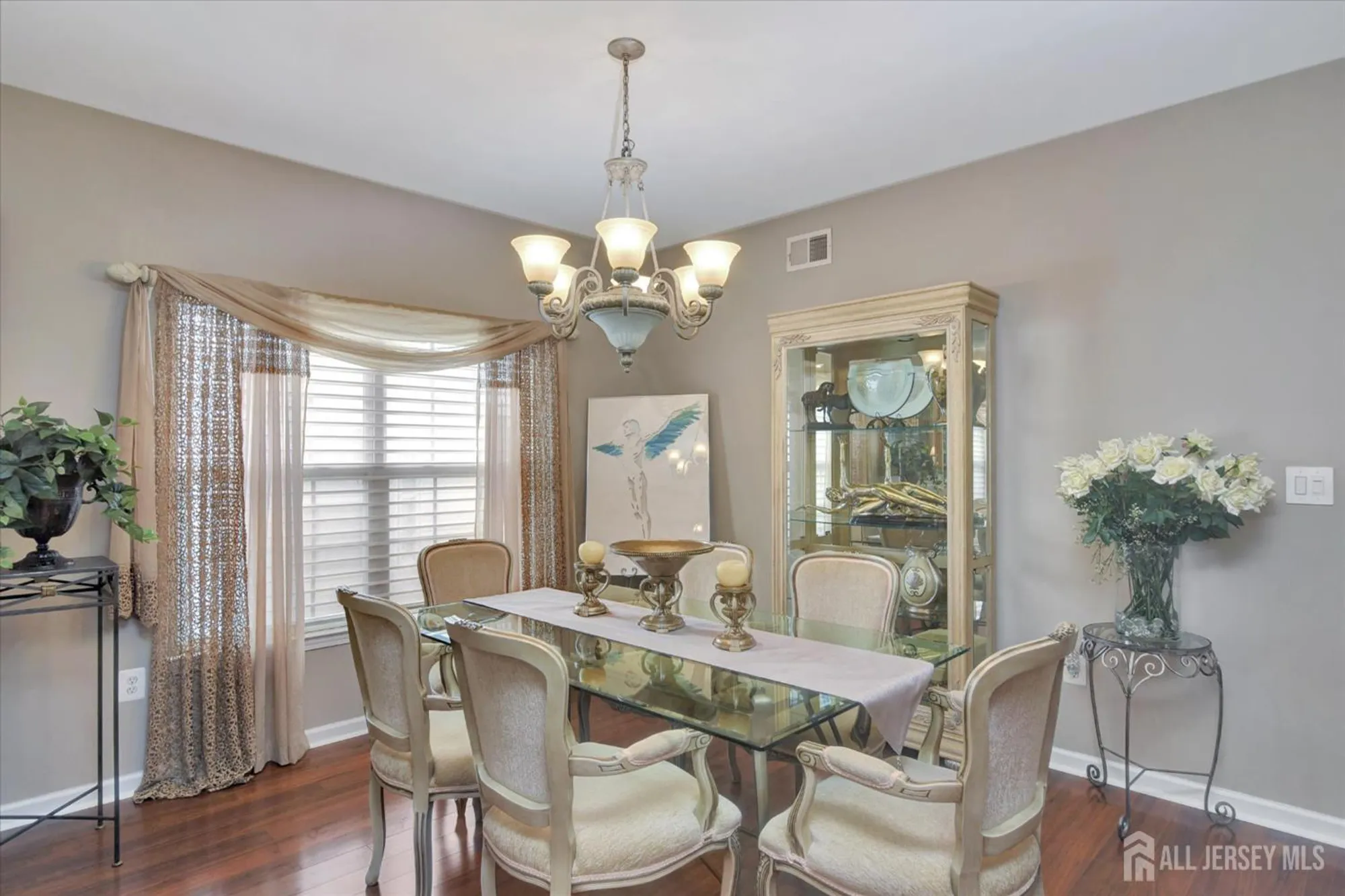 Property Slideshow image 6 of 24 | 24 holly house dr, Helmetta, NJ, 08828
