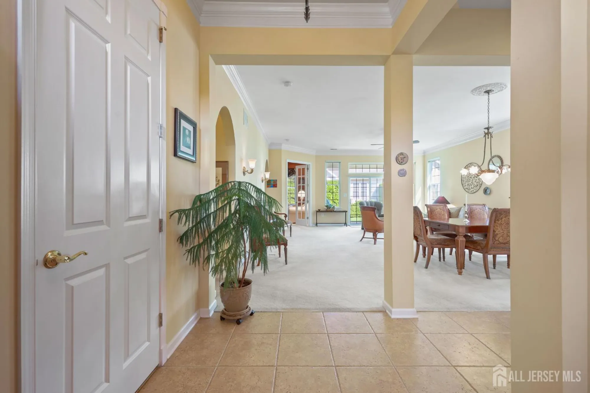 Property Slideshow image 4 of 45 | 6 glen eagles way, Monroe, NJ, 08831