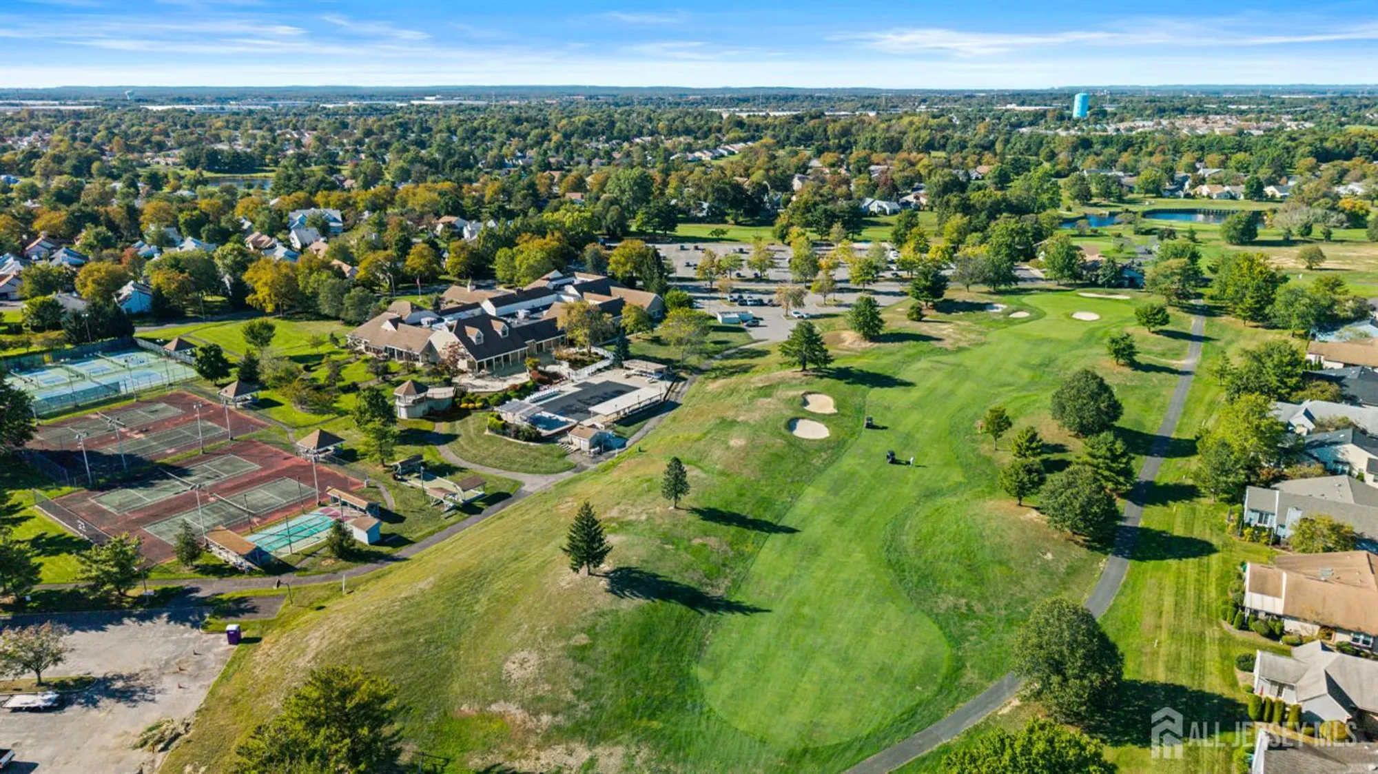 Property Slideshow image 26 of 29 | 10 martin van buren dr b, Monroe, NJ, 08831