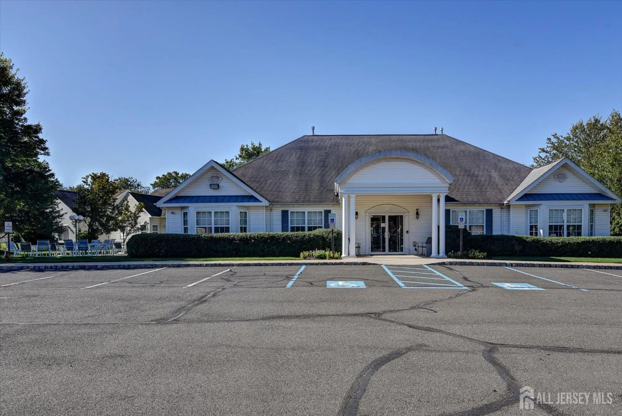 Property Slideshow image 24 of 24 | 24 holly house dr, Helmetta, NJ, 08828