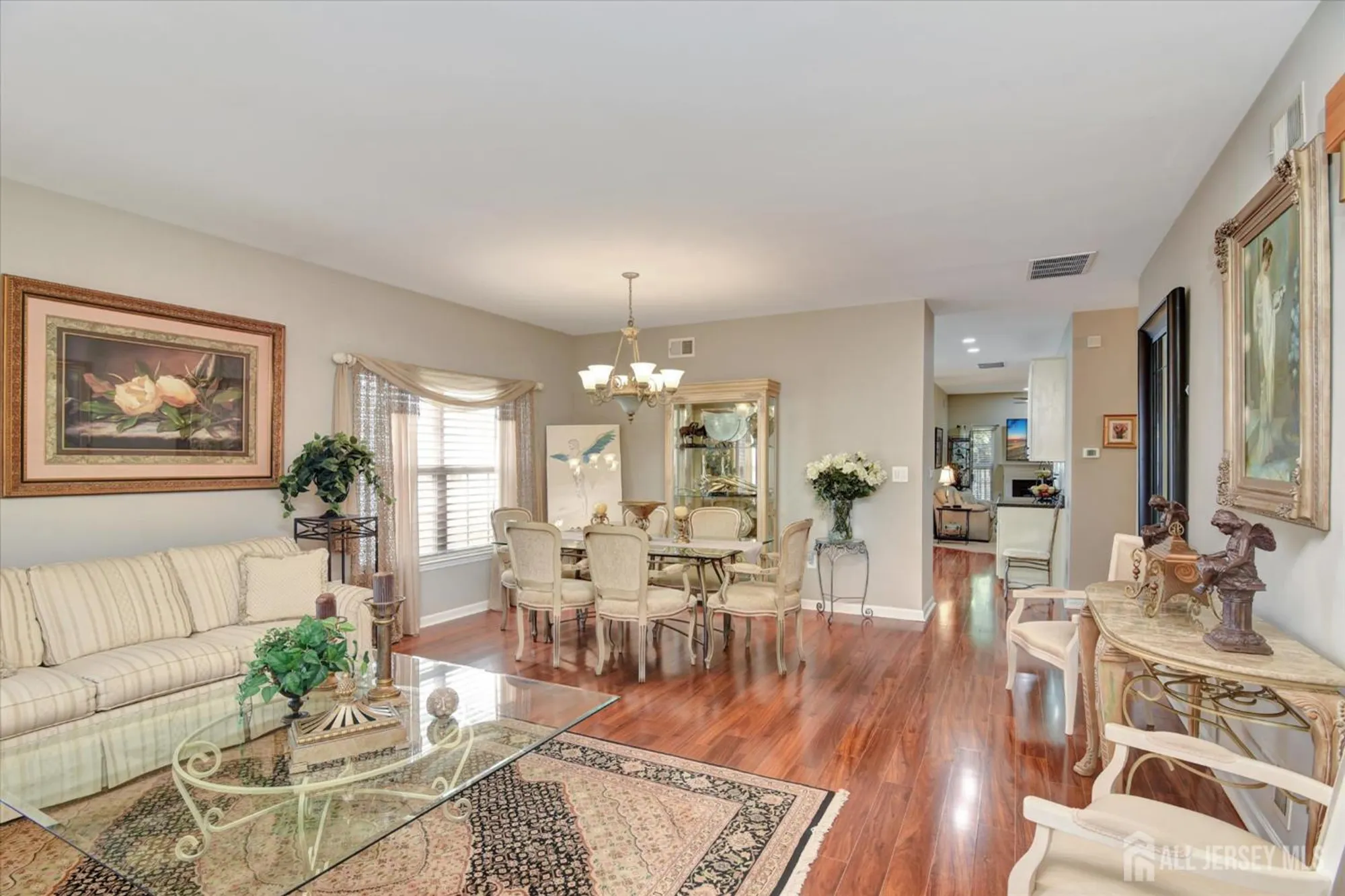 Property Slideshow image 3 of 24 | 24 holly house dr, Helmetta, NJ, 08828