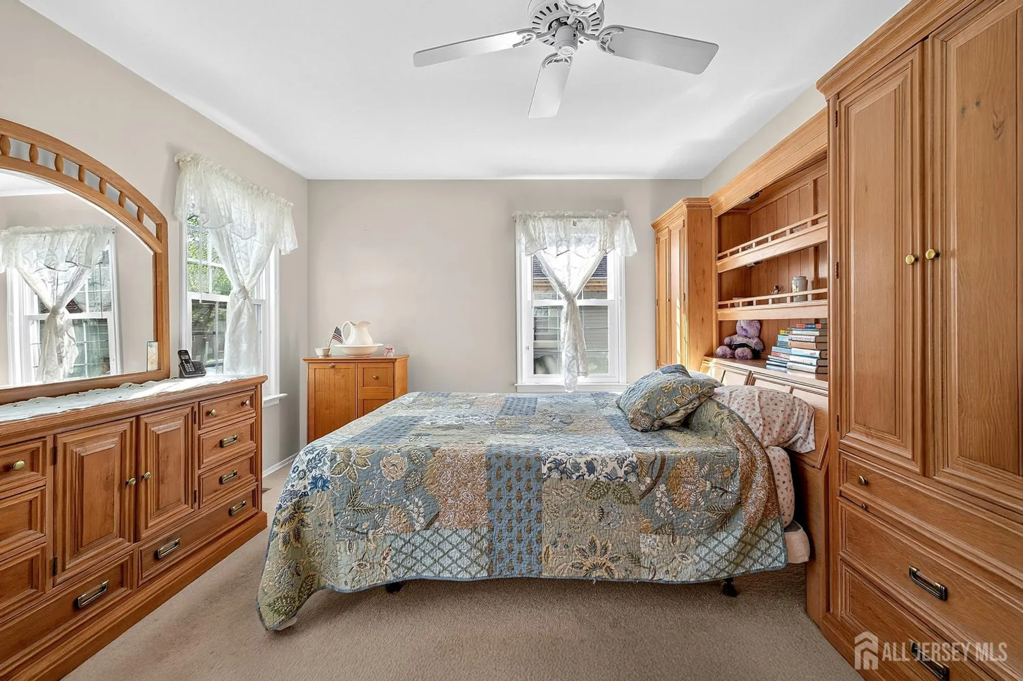 Property Slideshow image 20 of 29 | 10 martin van buren dr b, Monroe, NJ, 08831