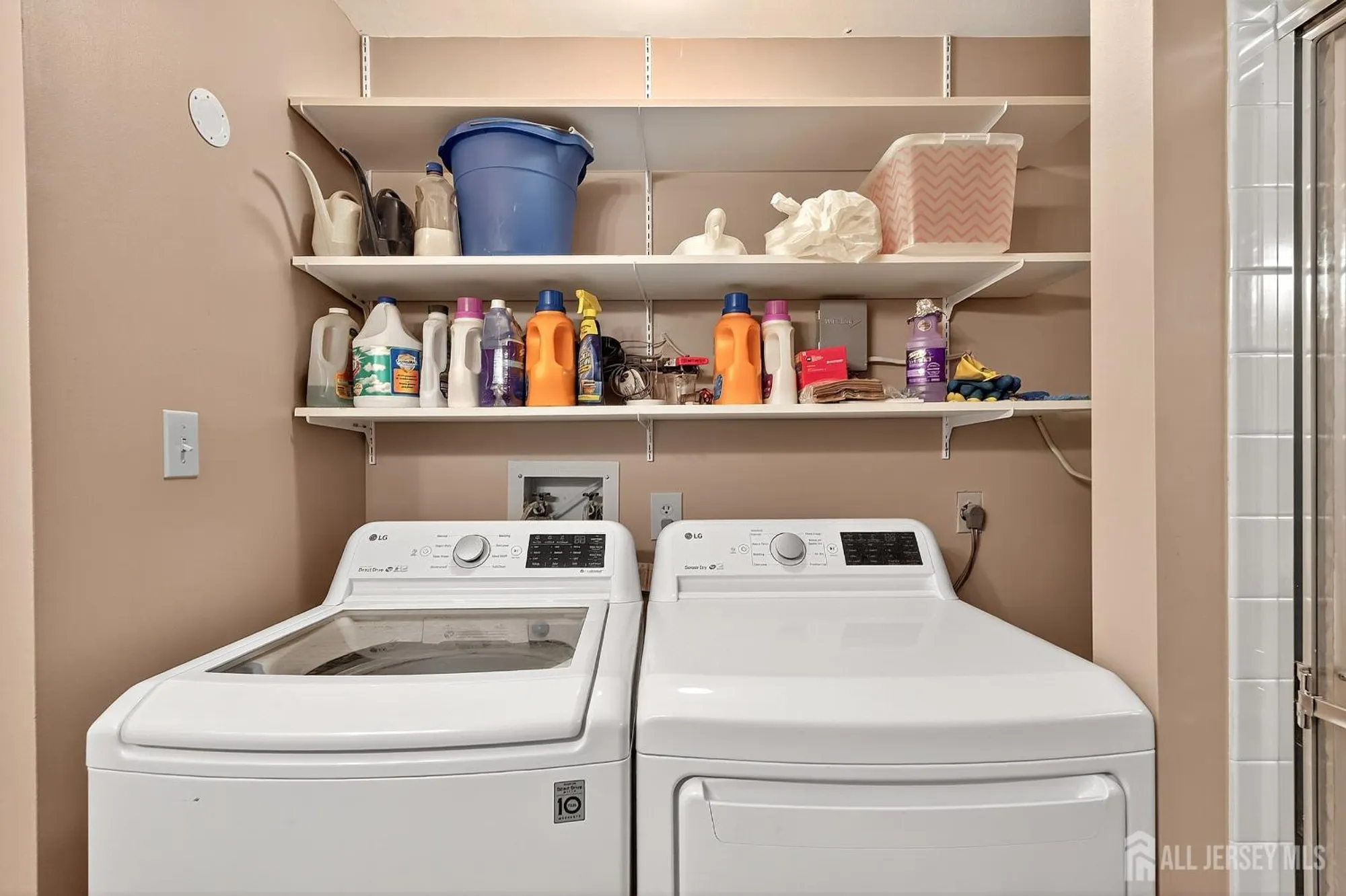 Property Slideshow image 16 of 29 | 10 martin van buren dr b, Monroe, NJ, 08831