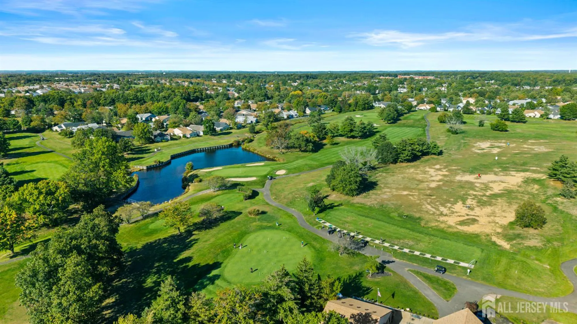 Property Slideshow image 27 of 29 | 10 martin van buren dr b, Monroe, NJ, 08831