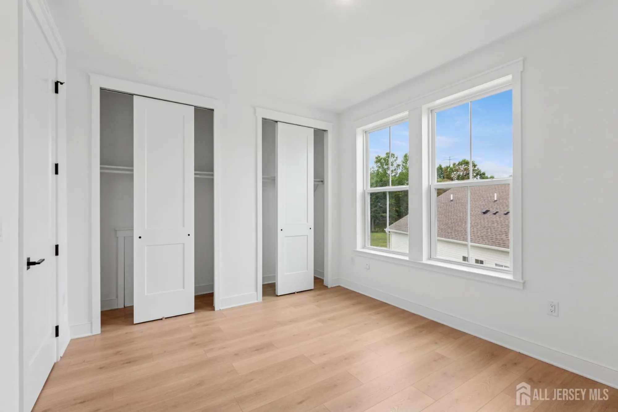 Property Slideshow image 3 of 35 | 37 brewer way, Plainsboro, NJ, 08536