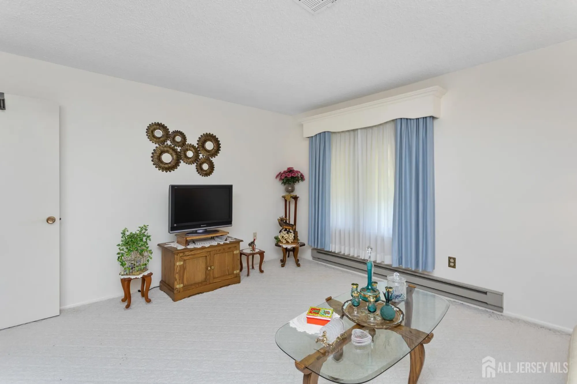 Property Slideshow image 19 of 26 | 349 jutland dr a, Monroe, NJ, 08831