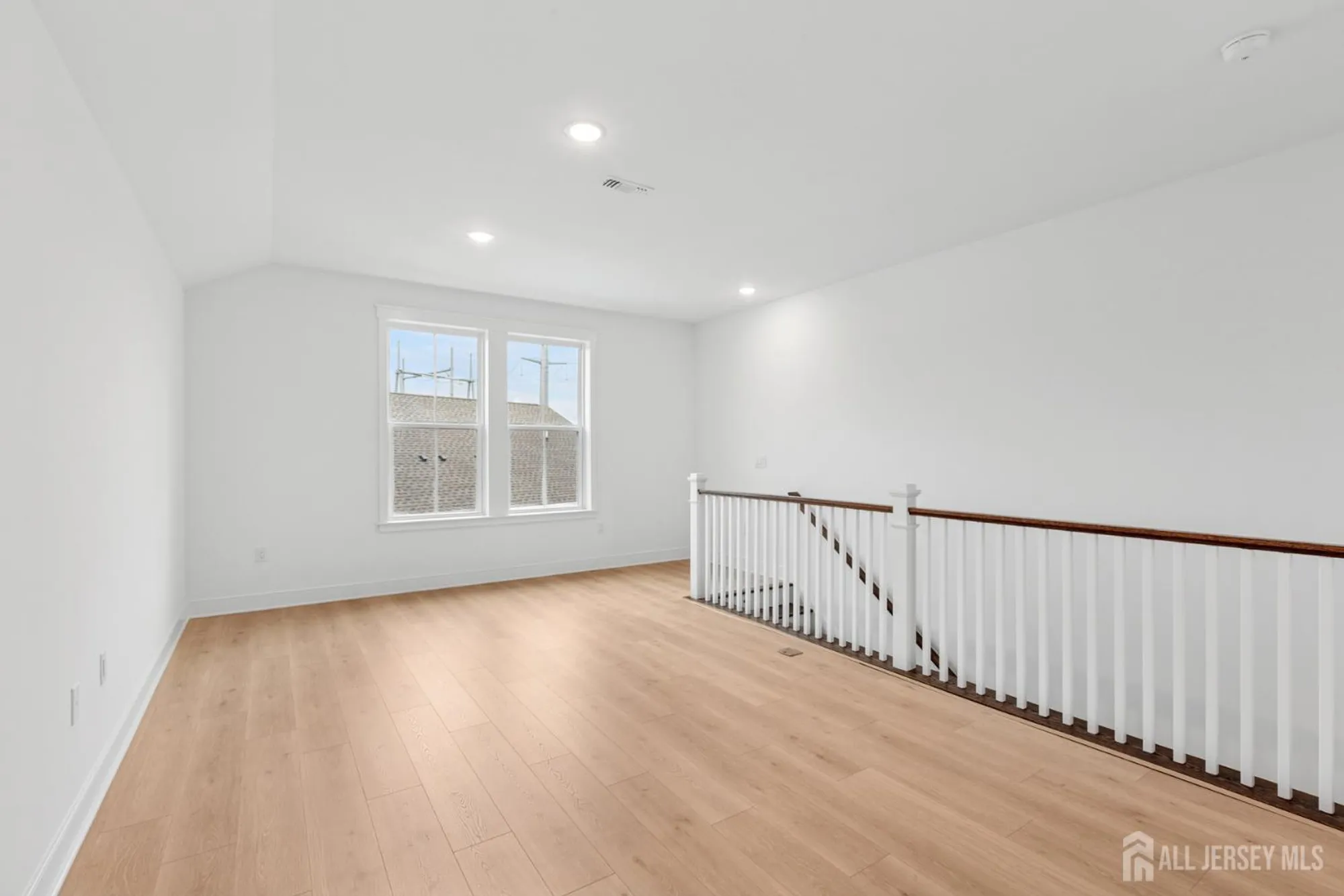 Property Slideshow image 23 of 35 | 37 brewer way, Plainsboro, NJ, 08536