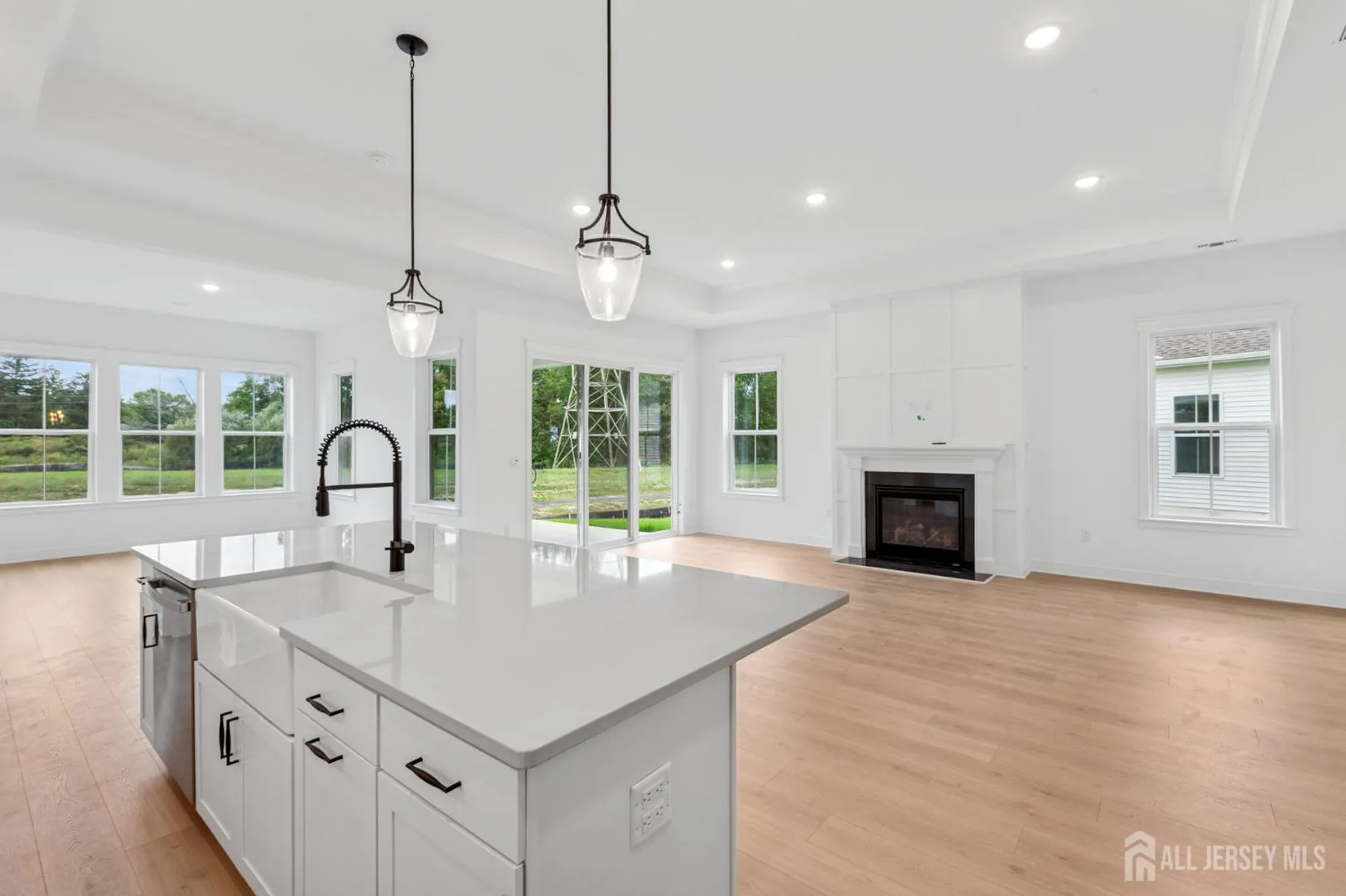 Property Slideshow image 21 of 35 | 37 brewer way, Plainsboro, NJ, 08536