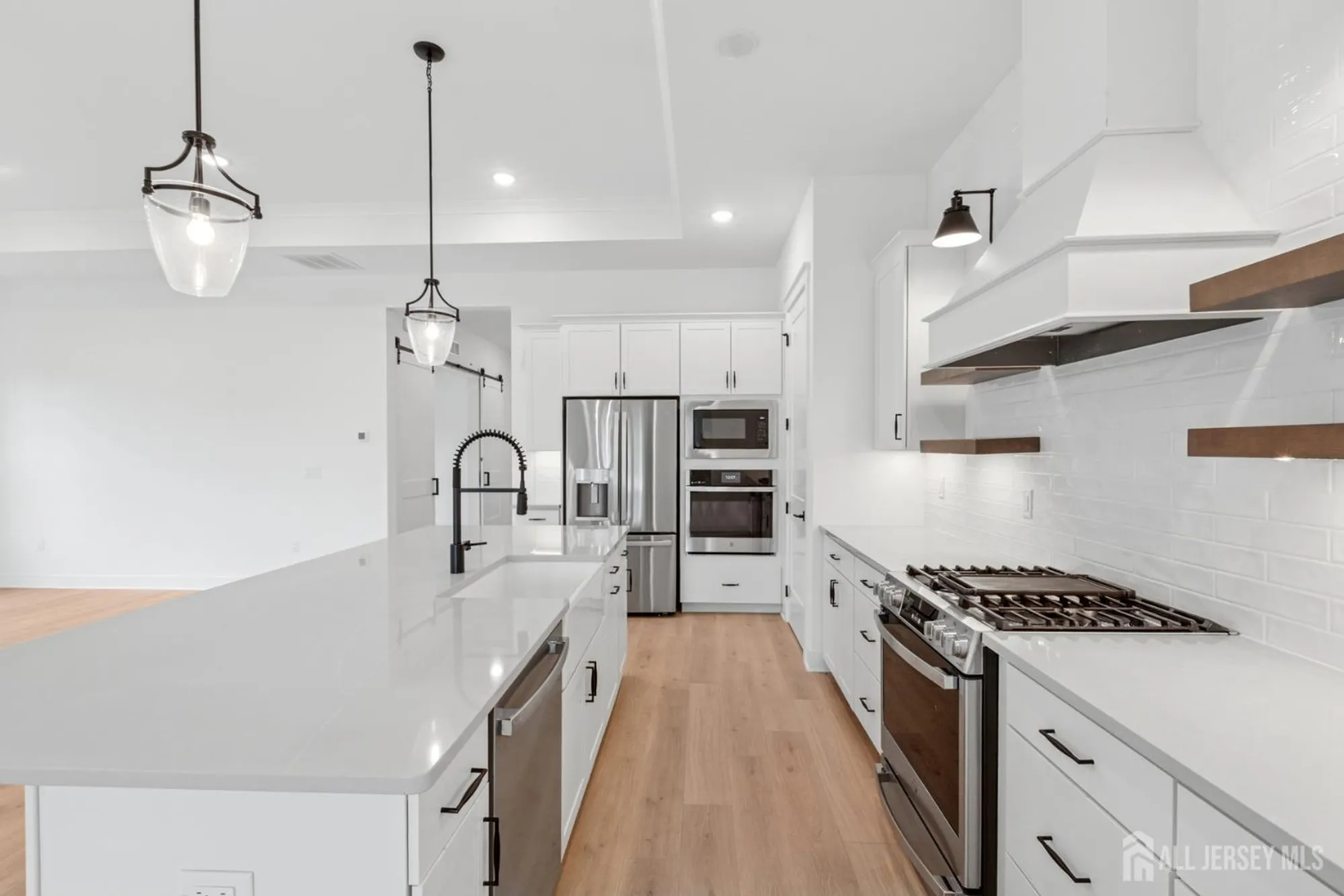 Property Slideshow image 20 of 35 | 37 brewer way, Plainsboro, NJ, 08536