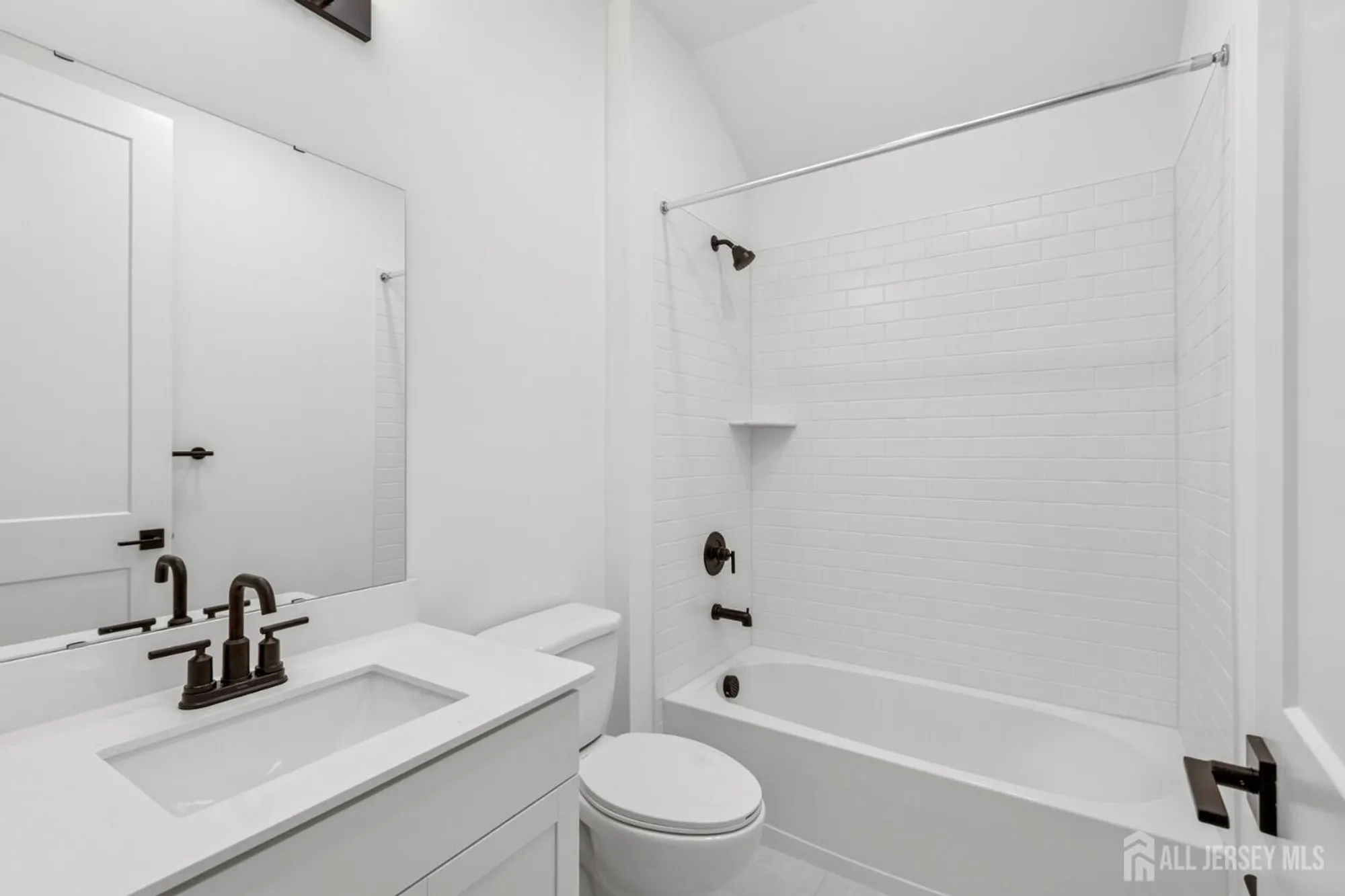 Property Slideshow image 15 of 35 | 37 brewer way, Plainsboro, NJ, 08536