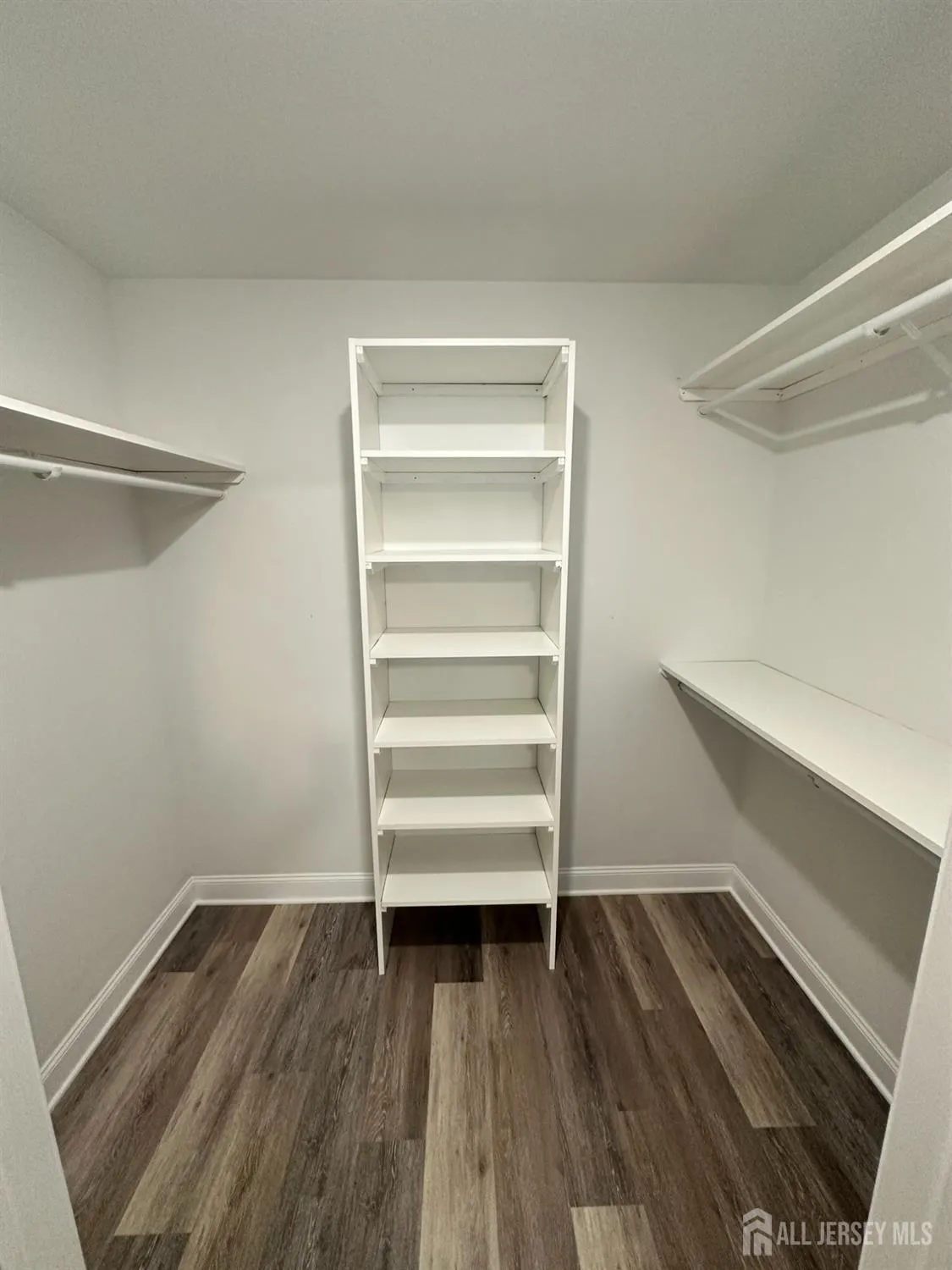 Property Slideshow image 6 of 15 | 14 dorchester dr, Monroe, NJ, 08831