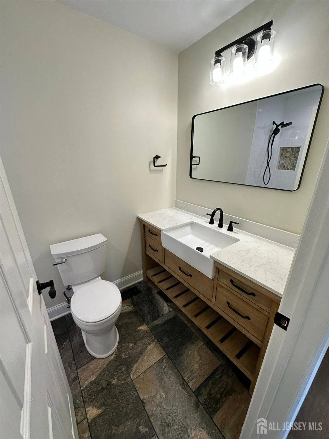 Property Slideshow image 5 of 15 | 14 dorchester dr, Monroe, NJ, 08831