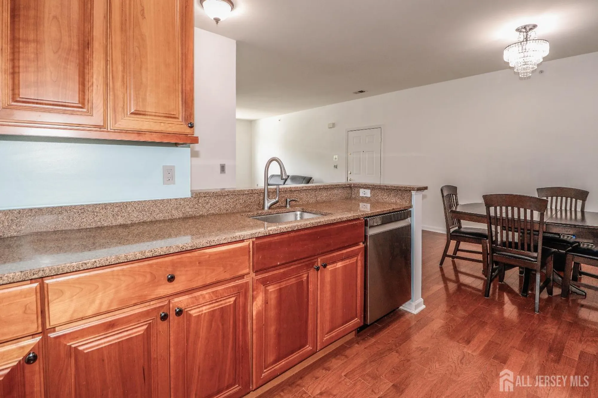 Property Slideshow image 12 of 31 | 439 sophee ln, Lakewood, NJ, 08701