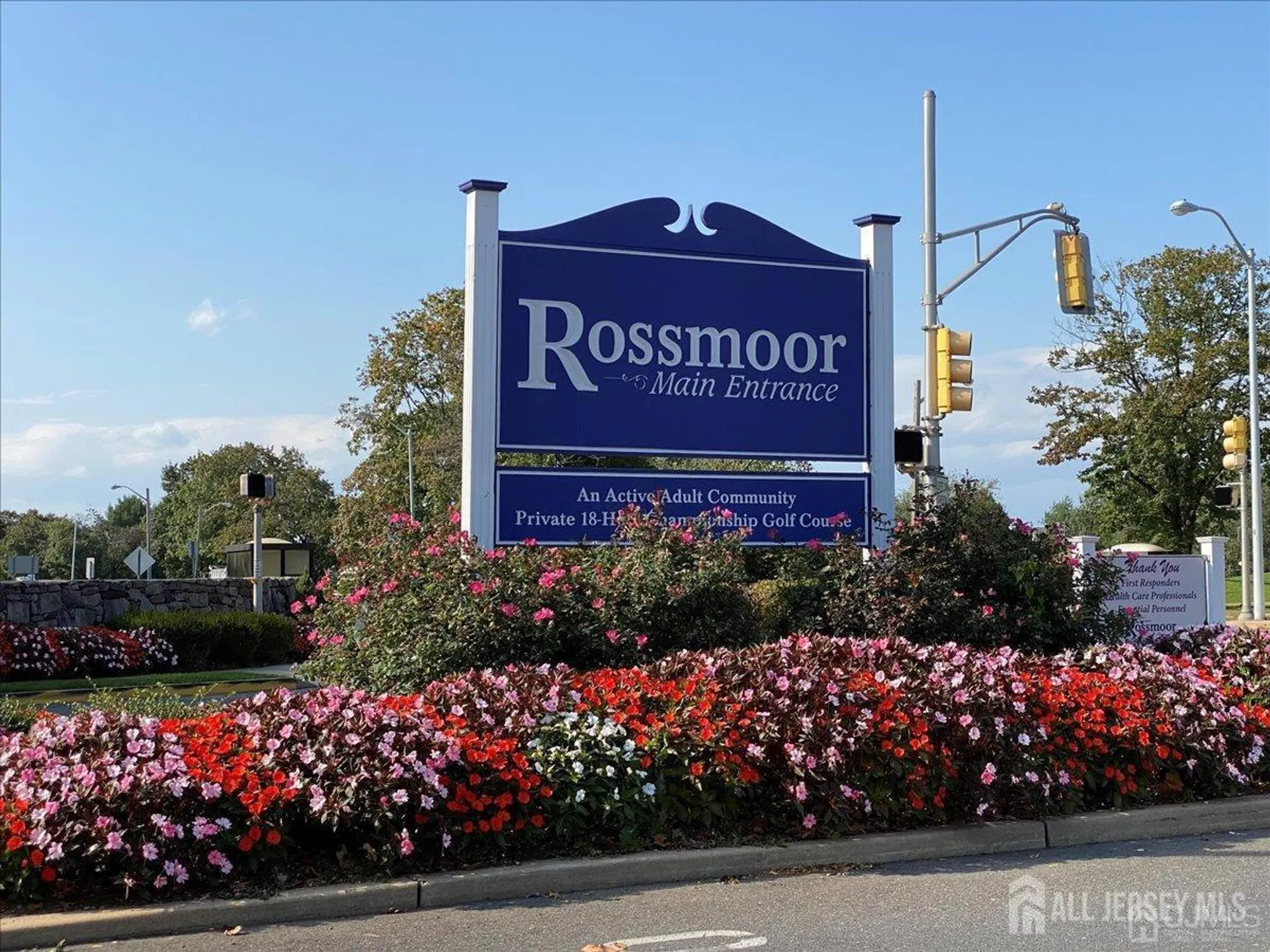 Property Slideshow image 1 of 18 | 176c rossmoor dr, Monroe, NJ, 08831