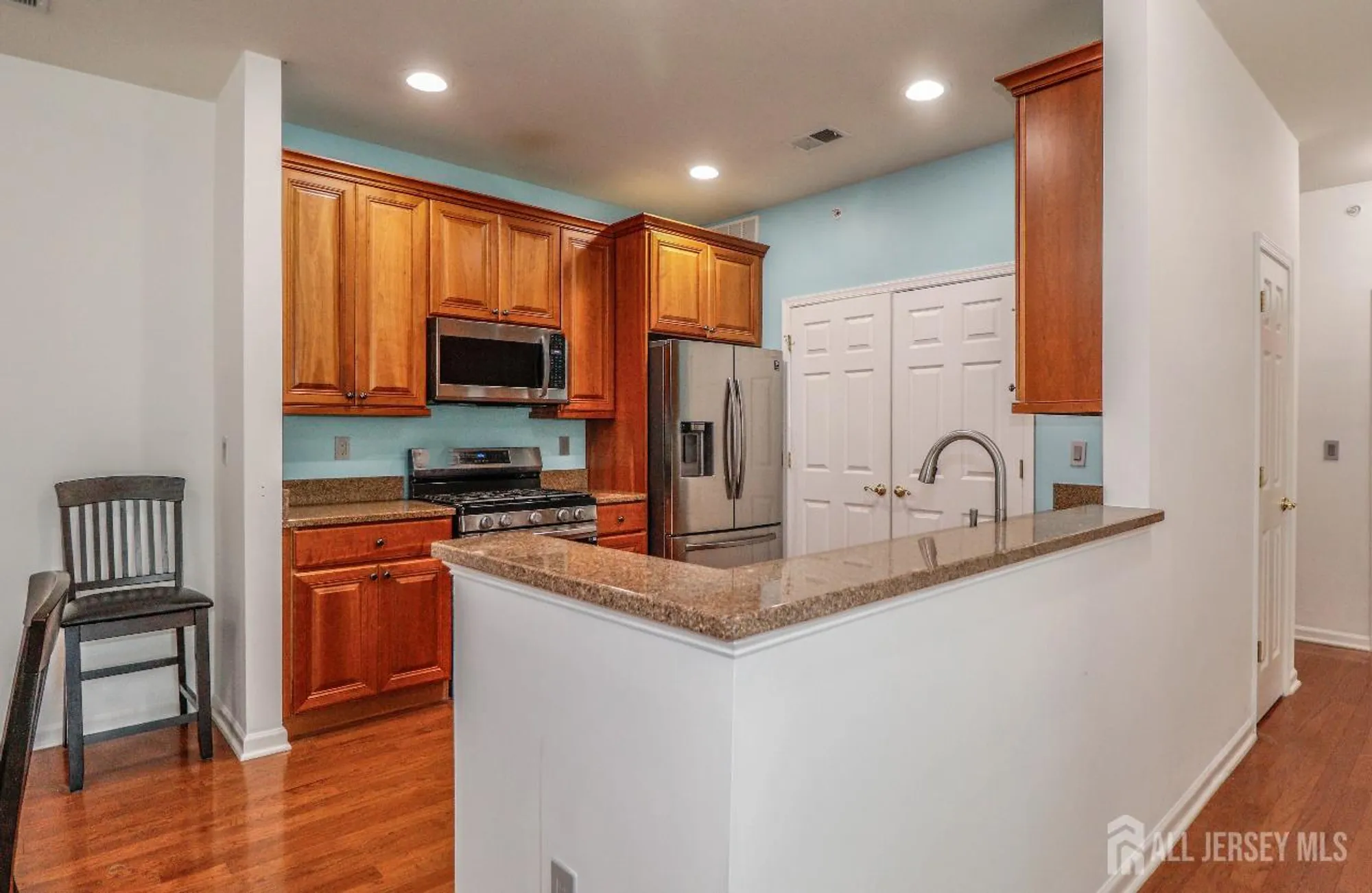 Property Slideshow image 10 of 31 | 439 sophee ln, Lakewood, NJ, 08701