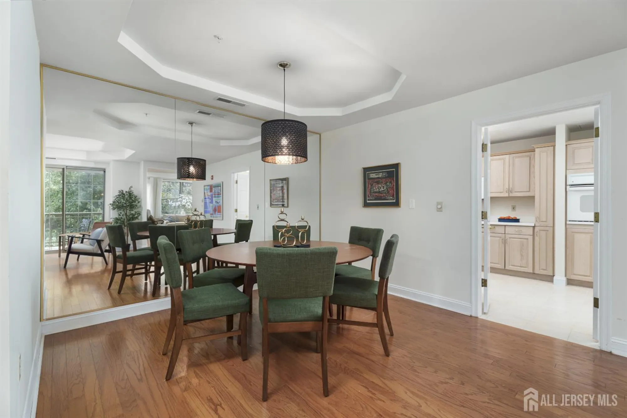 Property Slideshow image 5 of 23 | 2240 windrow dr, Princeton, NJ, 08540