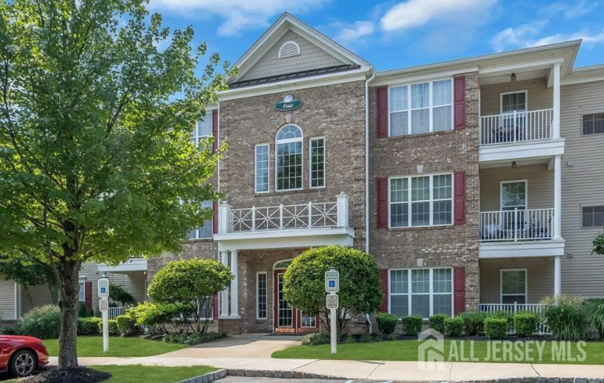 Property Slideshow image 30 of 31 | 439 sophee ln, Lakewood, NJ, 08701