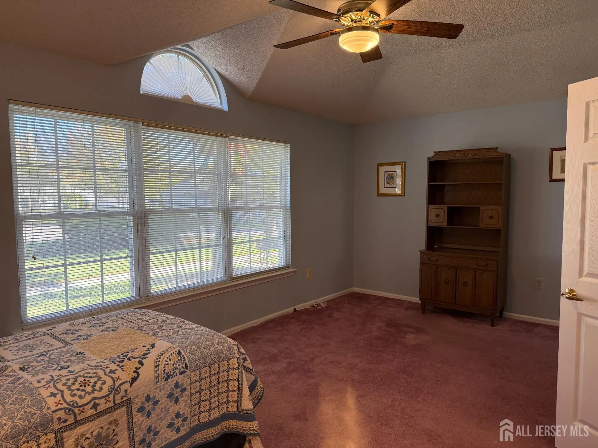 Property Slideshow image 20 of 60 | 163 goldfinch dr, Monroe, NJ, 08831