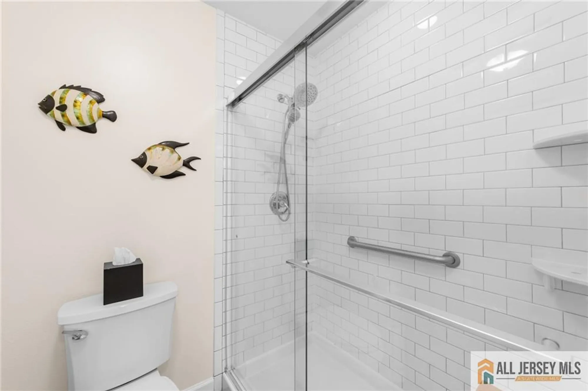 Property Slideshow image 23 of 27 | 375 duranta plz 375c, Monroe, NJ, 08831