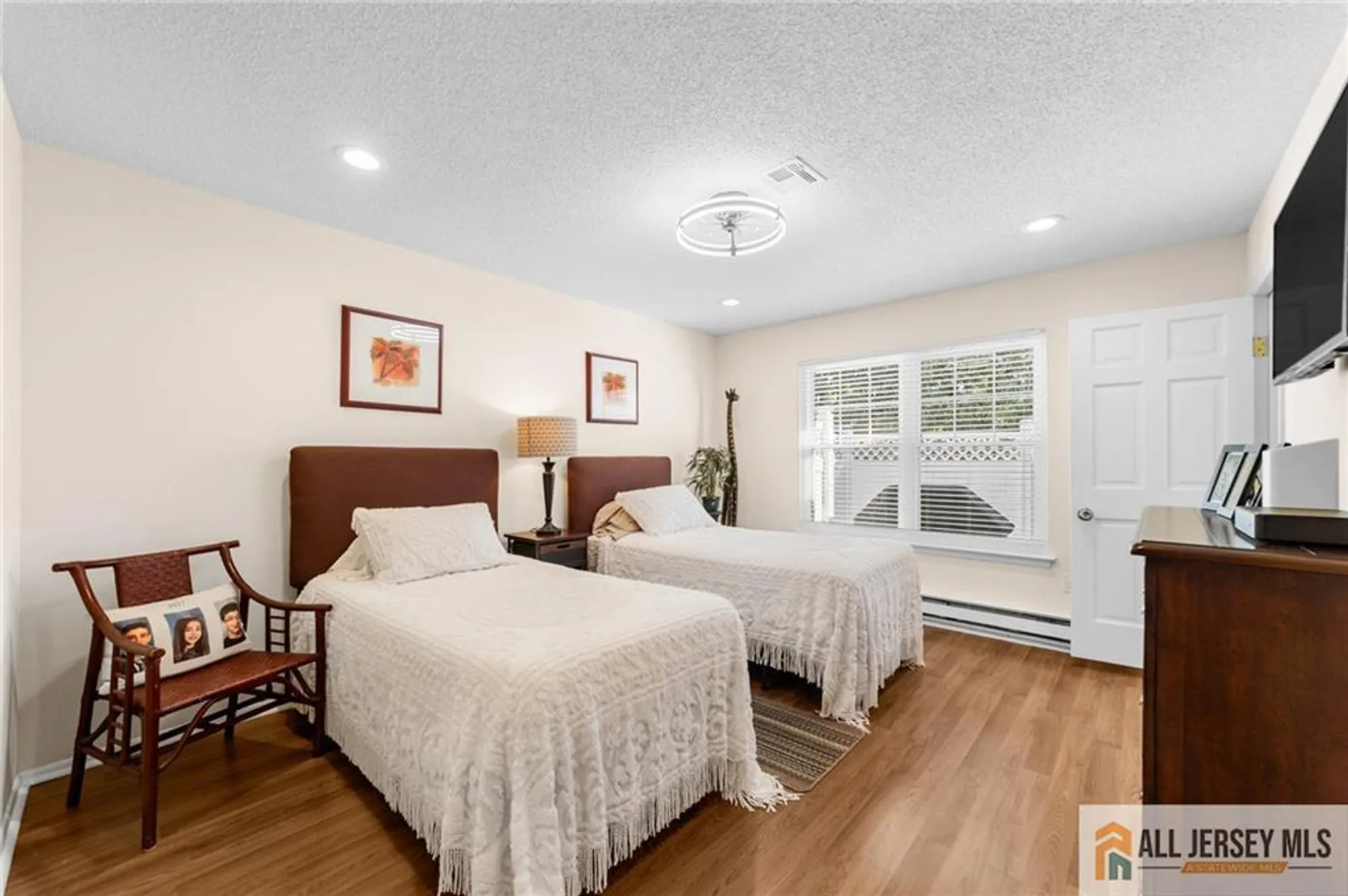 Property Slideshow image 20 of 27 | 375 duranta plz 375c, Monroe, NJ, 08831