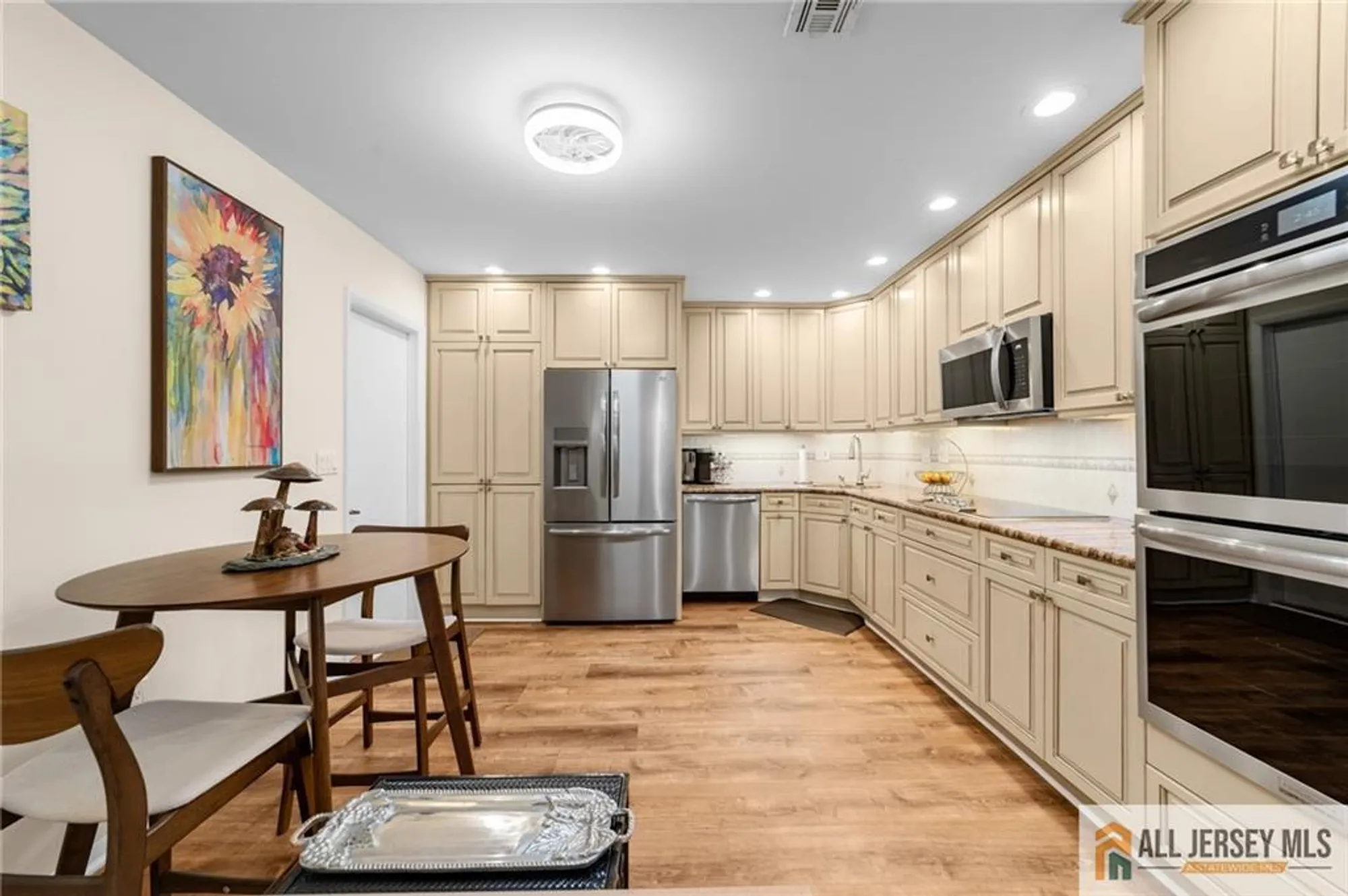 Property Slideshow image 5 of 27 | 375 duranta plz 375c, Monroe, NJ, 08831