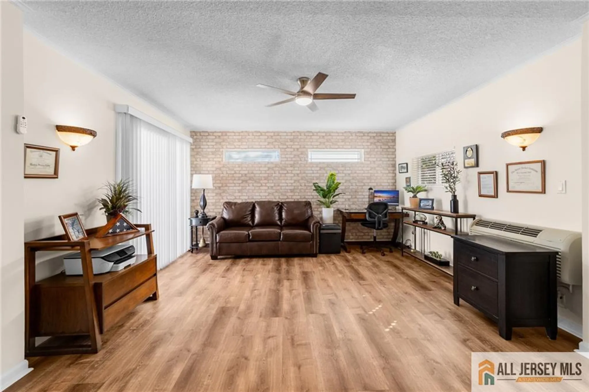 Property Slideshow image 14 of 27 | 375 duranta plz 375c, Monroe, NJ, 08831