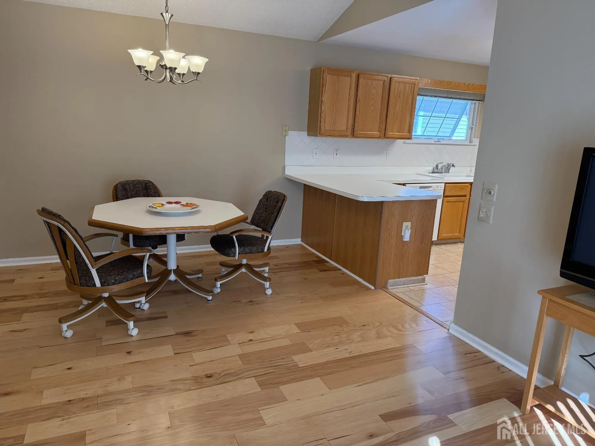 Property Slideshow image 46 of 60 | 163 goldfinch dr, Monroe, NJ, 08831