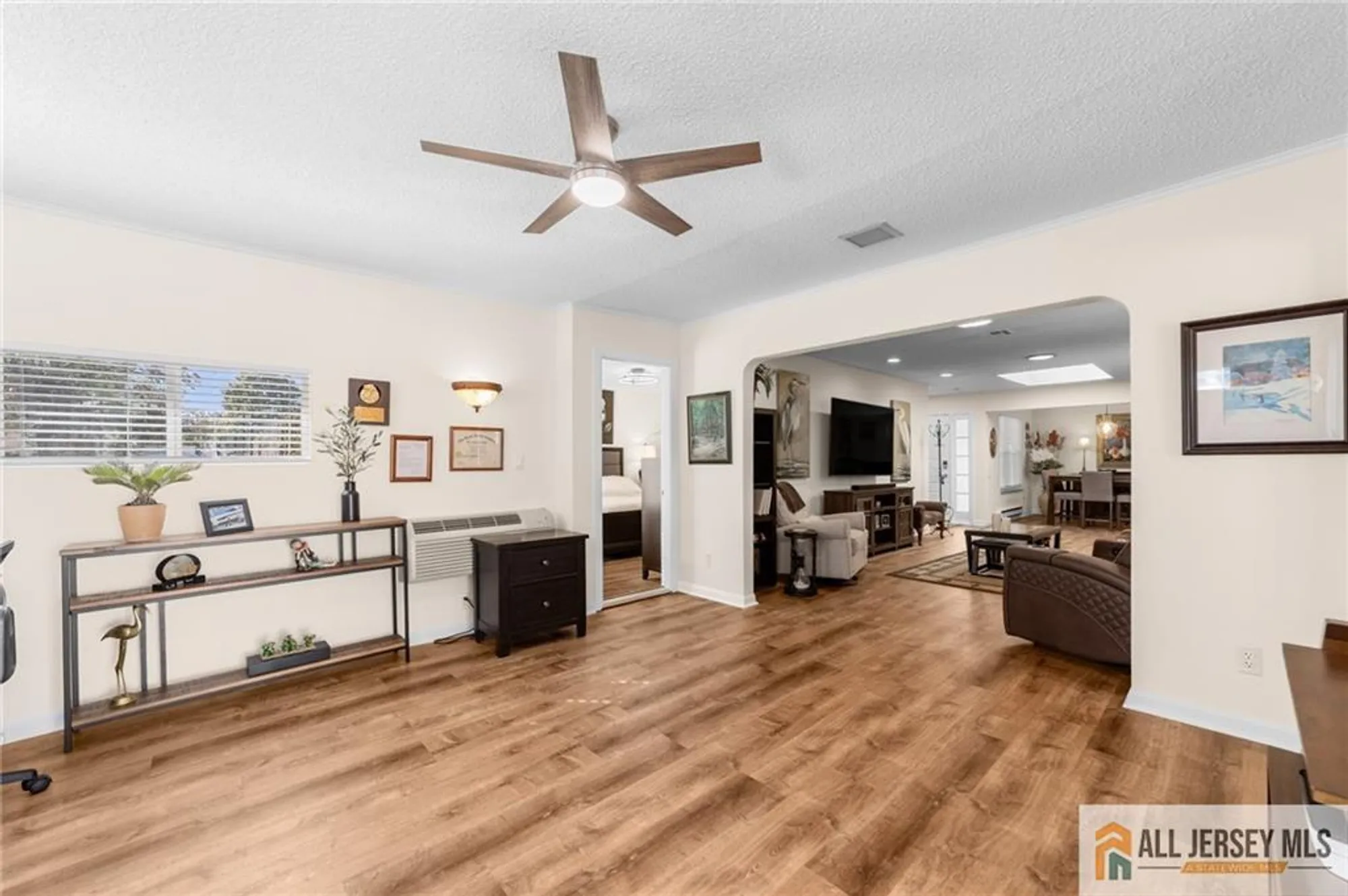 Property Slideshow image 15 of 27 | 375 duranta plz 375c, Monroe, NJ, 08831