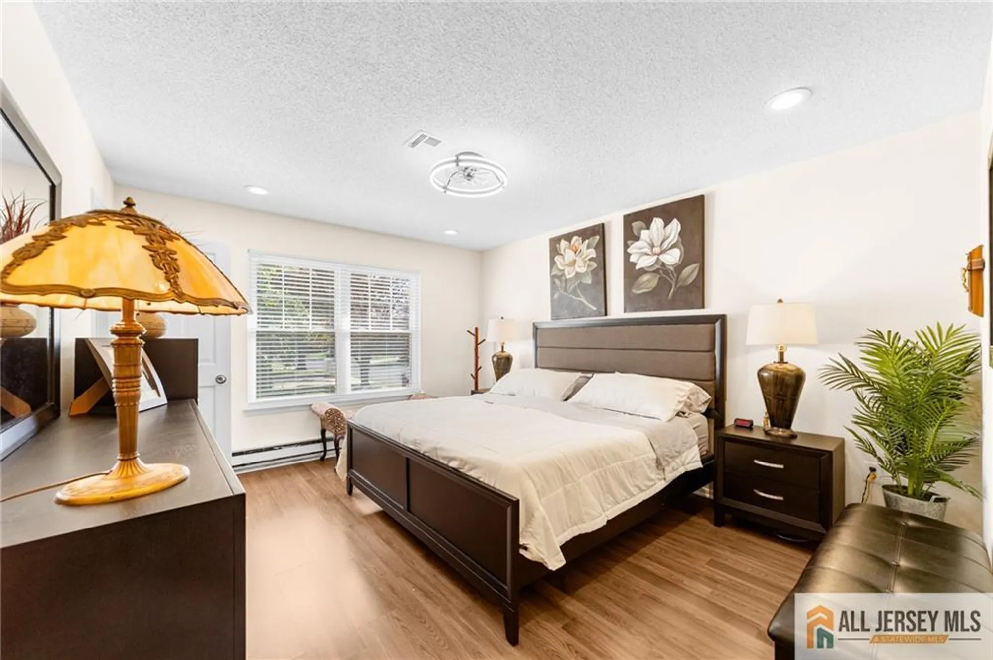 Property Slideshow image 16 of 27 | 375 duranta plz 375c, Monroe, NJ, 08831