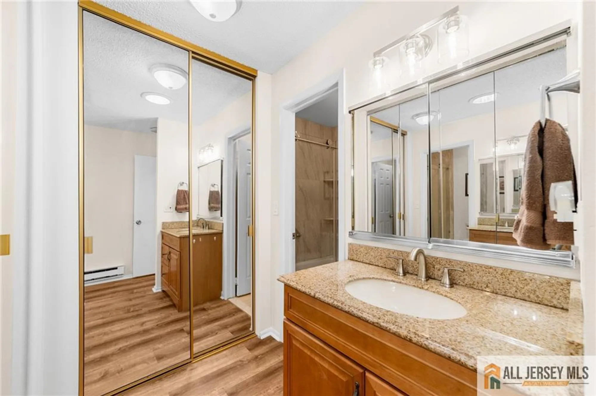 Property Slideshow image 18 of 27 | 375 duranta plz 375c, Monroe, NJ, 08831