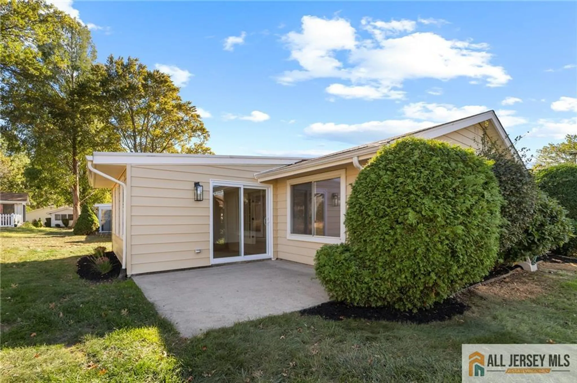 Property Slideshow image 19 of 24 | 235 vernon rd 235a, Monroe, NJ, 08831