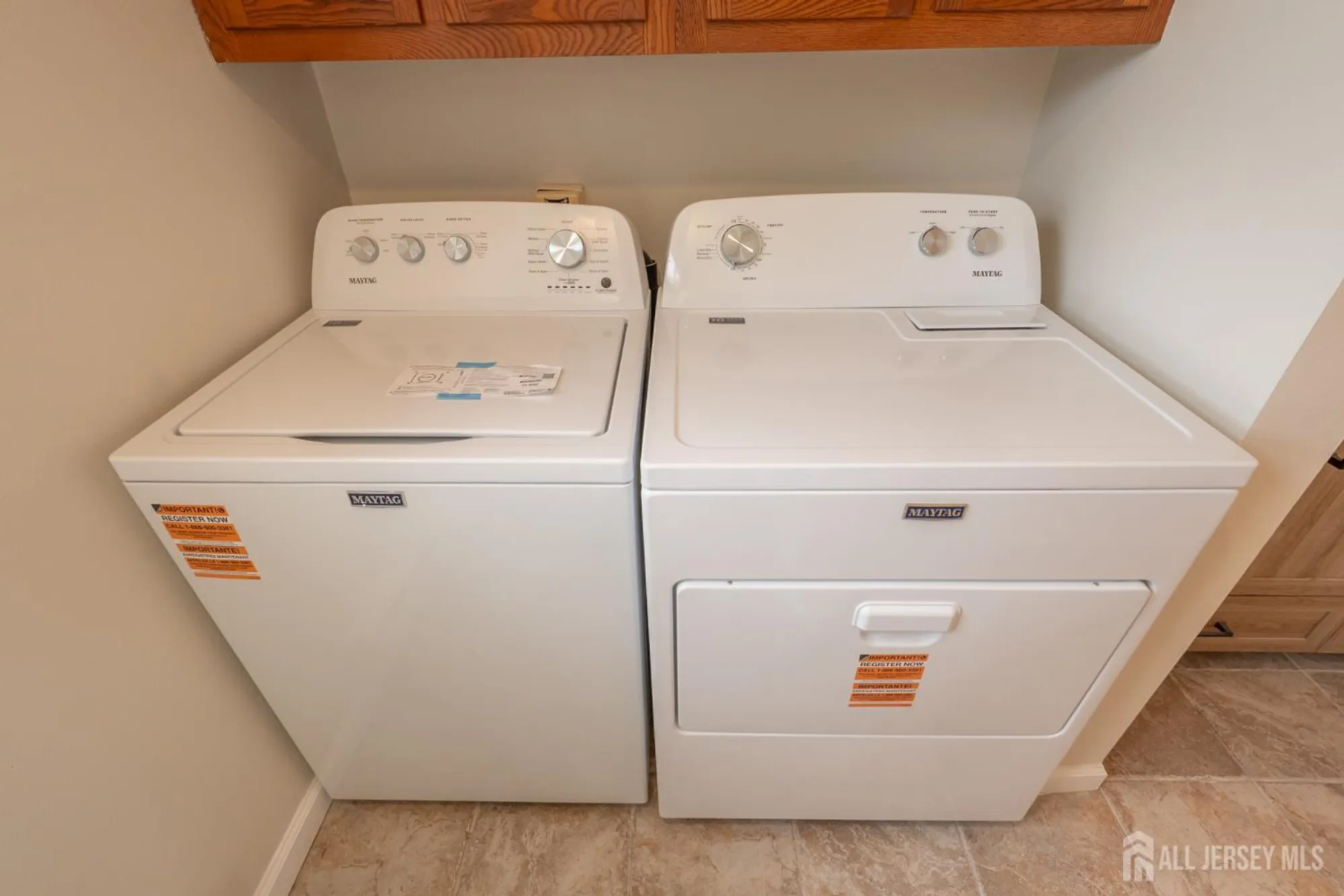 Property Slideshow image 21 of 28 | 456 roxbury ln o, Monroe, NJ, 08831