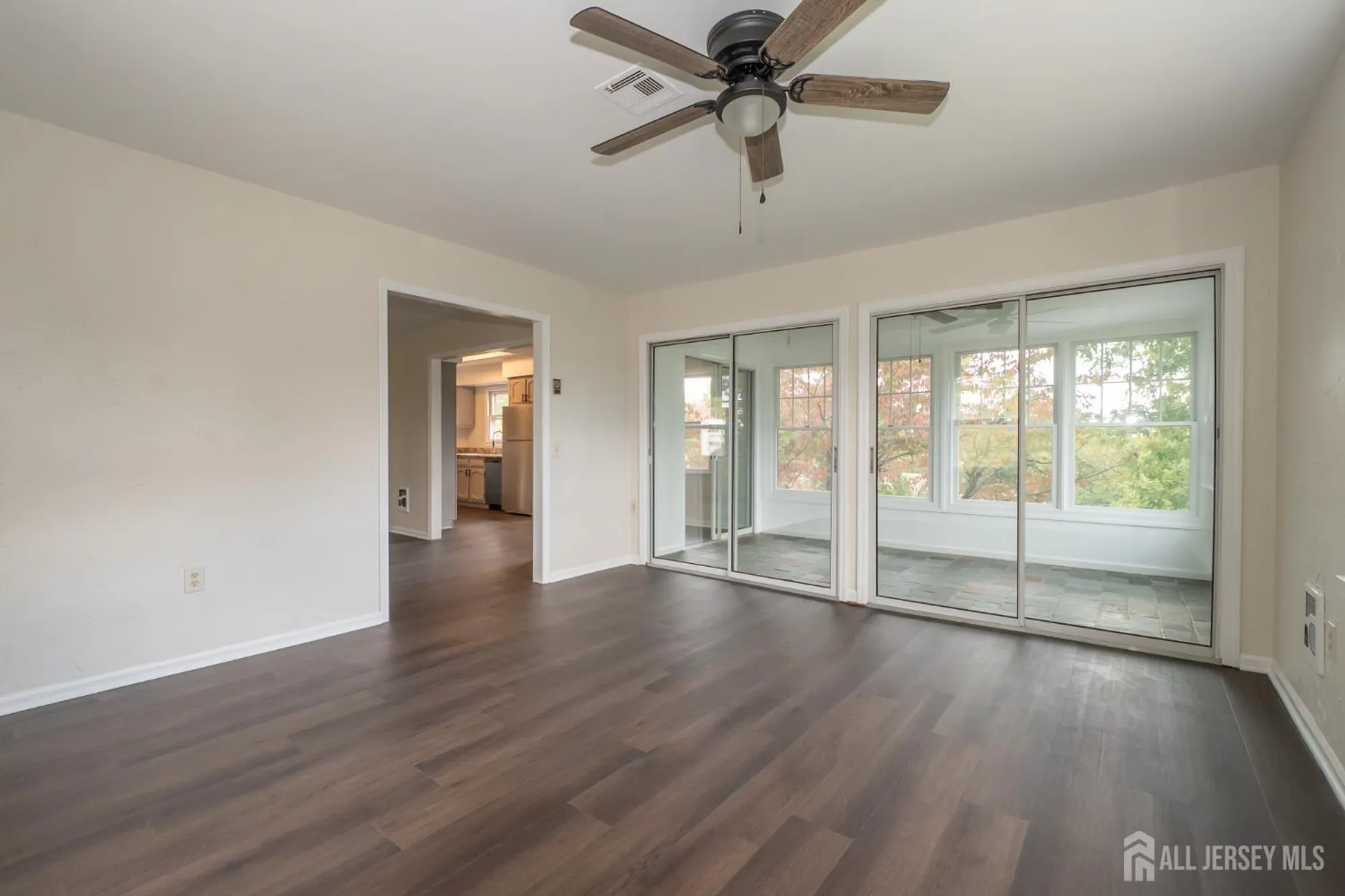 Property Slideshow image 9 of 28 | 456 roxbury ln o, Monroe, NJ, 08831