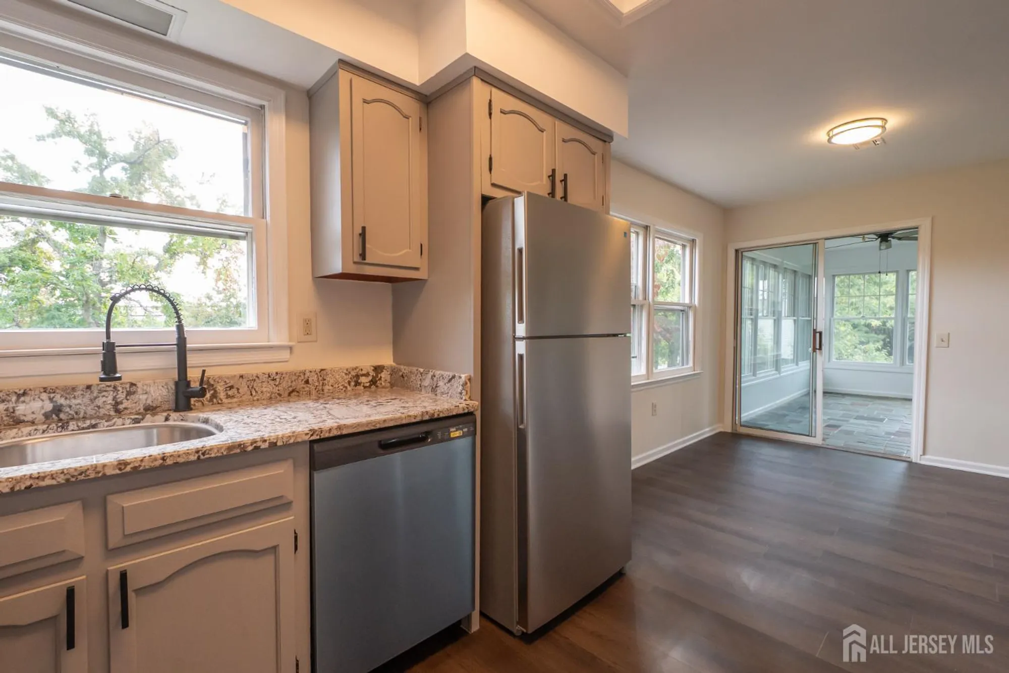 Property Slideshow image 19 of 28 | 456 roxbury ln o, Monroe, NJ, 08831