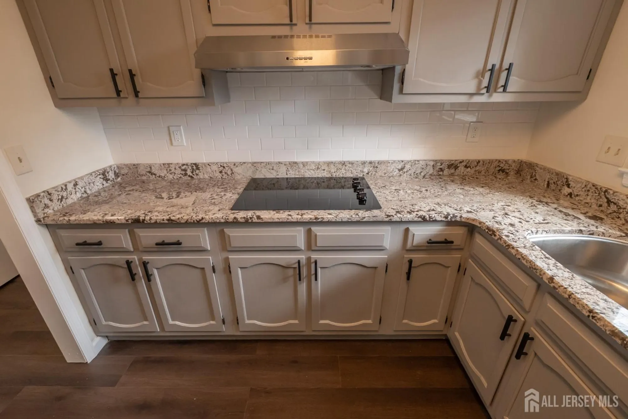 Property Slideshow image 17 of 28 | 456 roxbury ln o, Monroe, NJ, 08831