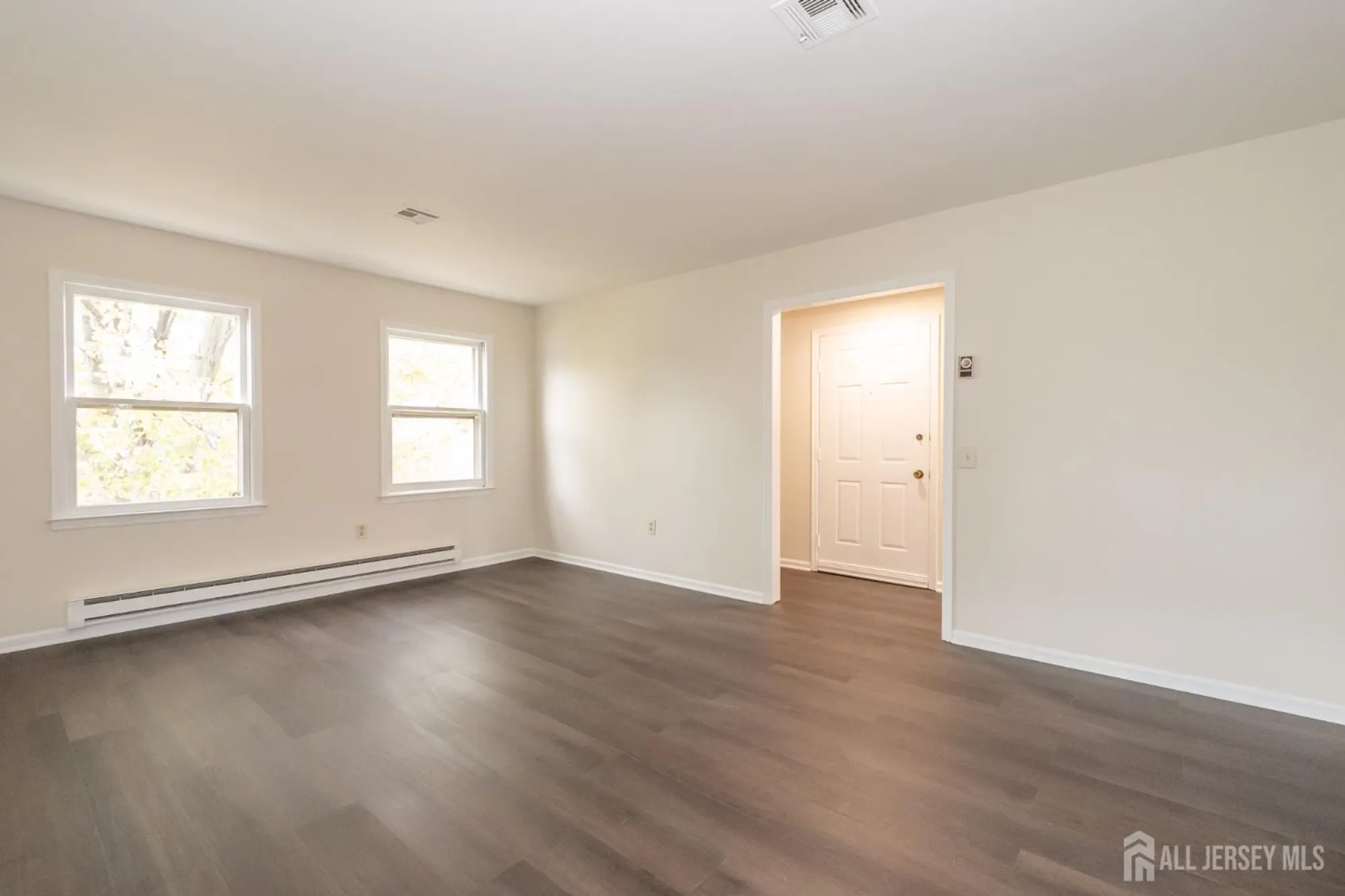 Property Slideshow image 6 of 28 | 456 roxbury ln o, Monroe, NJ, 08831