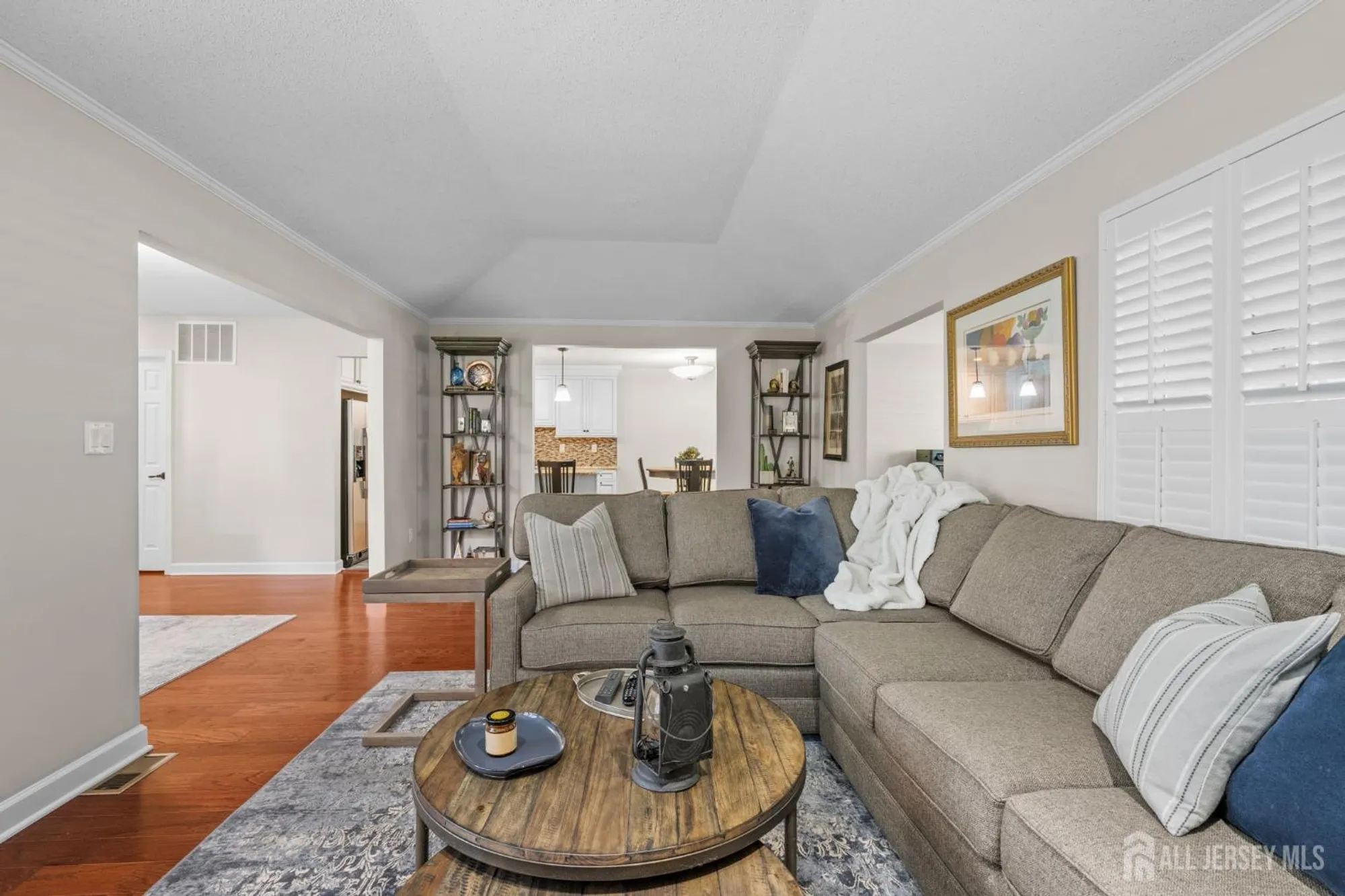 Property Slideshow image 13 of 35 | 4 molly pitcher ct, Monroe, NJ, 08831