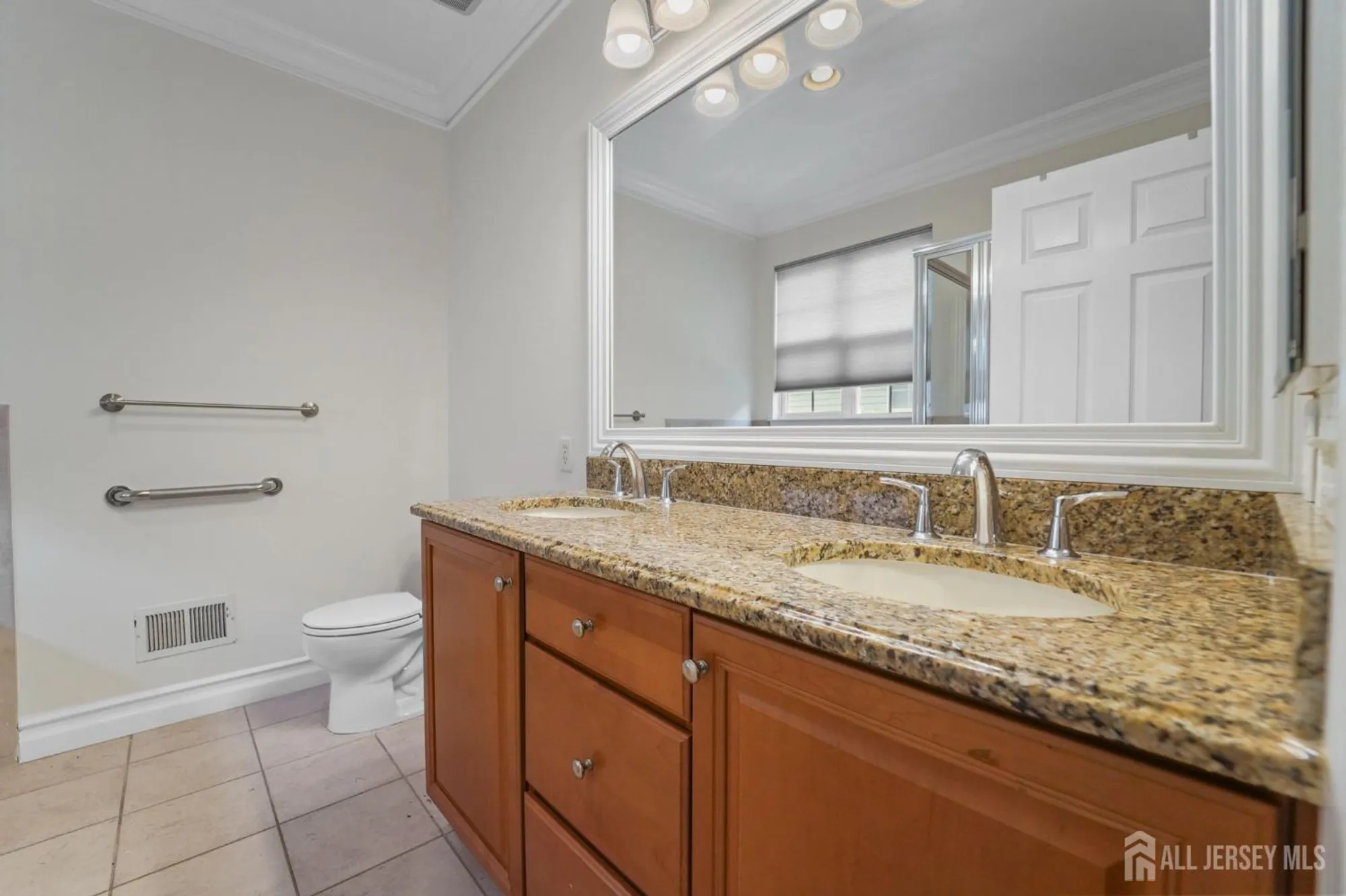 Property Slideshow image 13 of 15 | 47 prusakowski blvd, Parlin, NJ, 08859