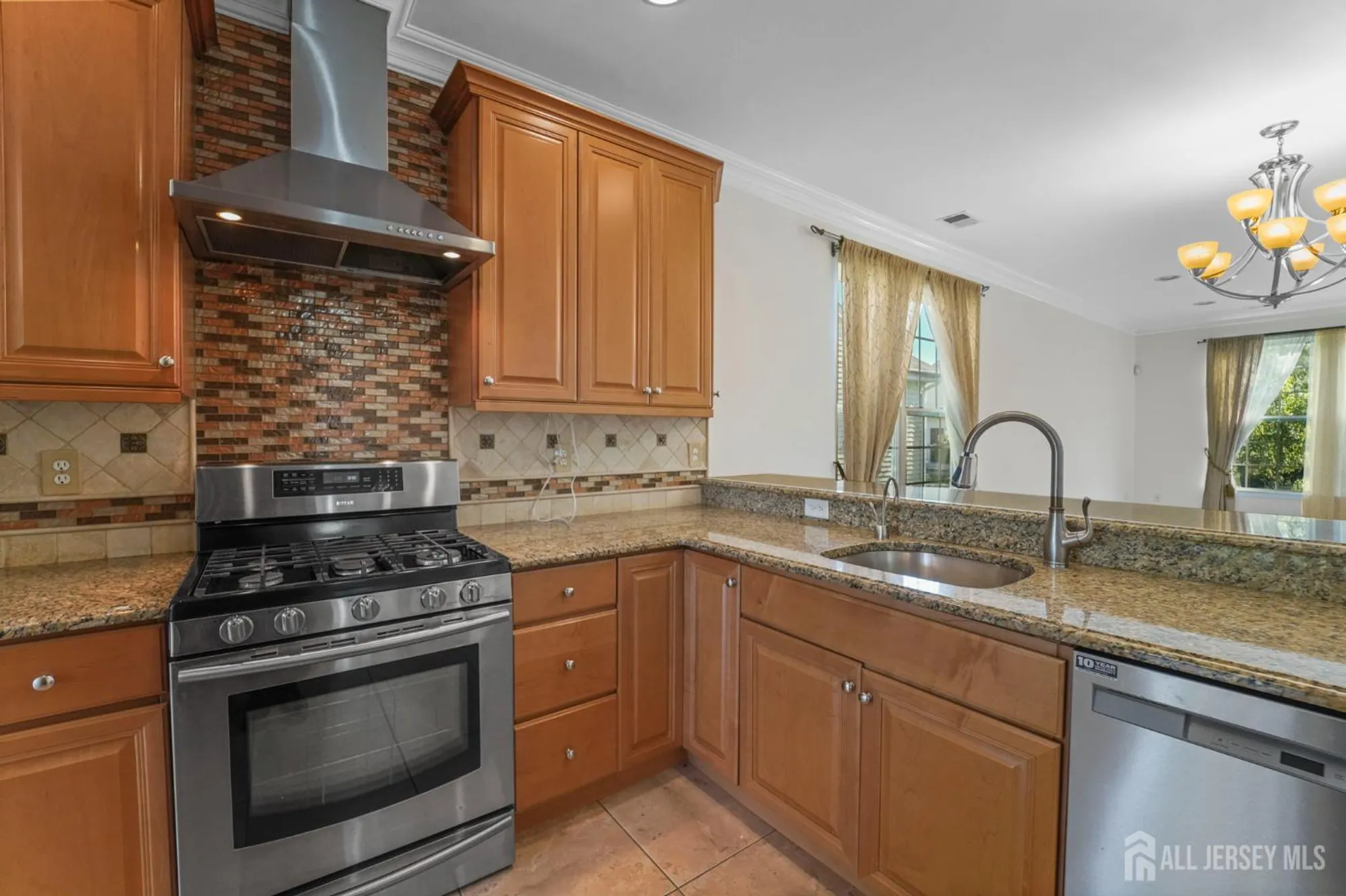 Property Slideshow image 5 of 15 | 47 prusakowski blvd, Parlin, NJ, 08859