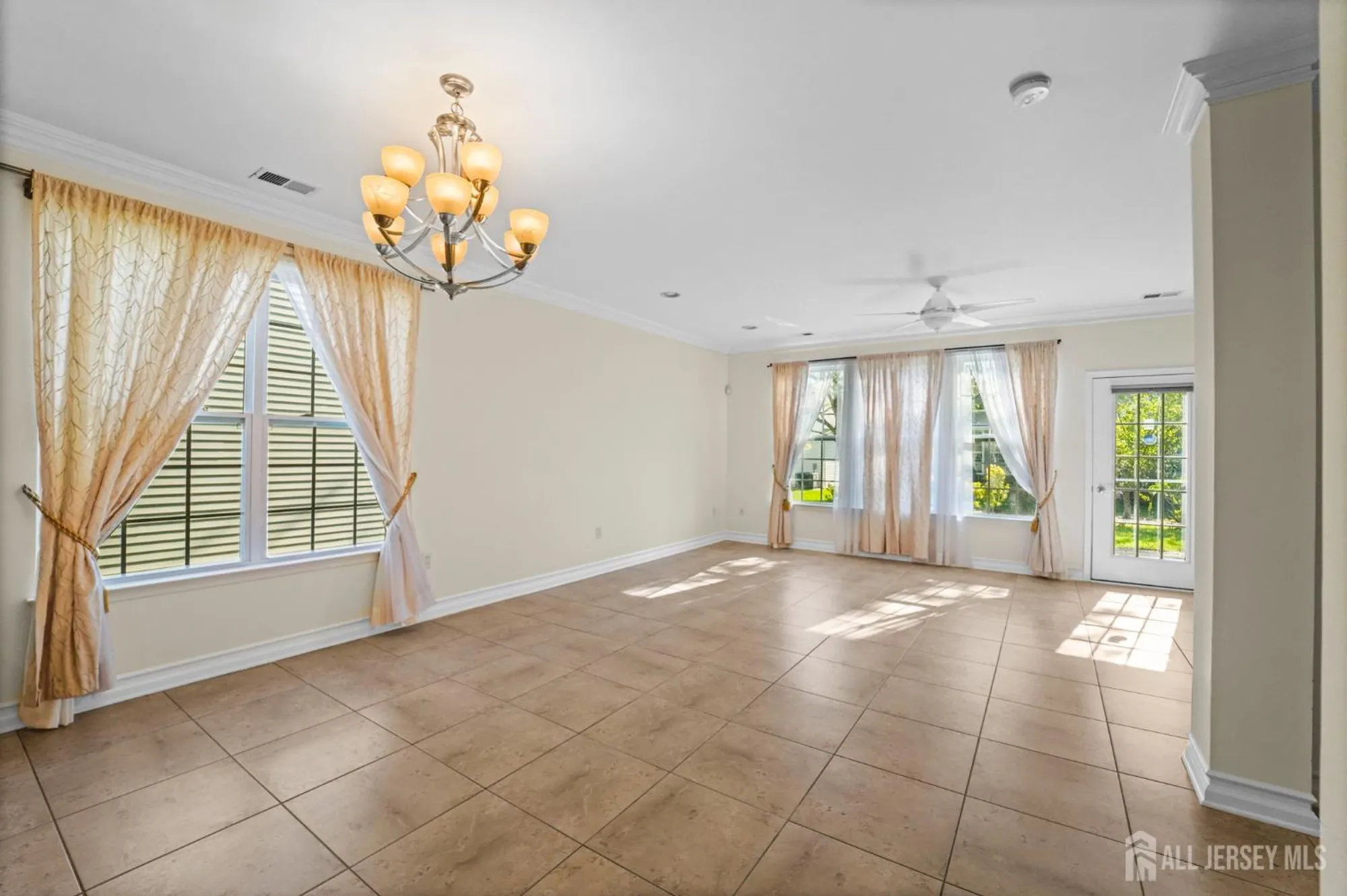 Property Slideshow image 7 of 15 | 47 prusakowski blvd, Parlin, NJ, 08859