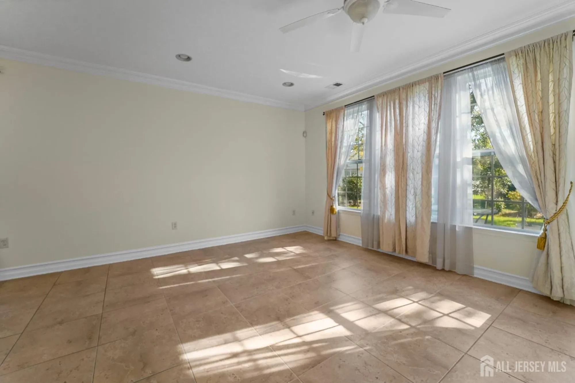 Property Slideshow image 8 of 15 | 47 prusakowski blvd, Parlin, NJ, 08859