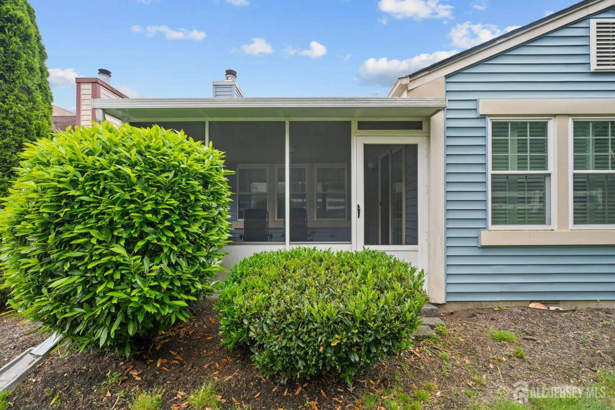 Property Slideshow image 5 of 35 | 4 molly pitcher ct, Monroe, NJ, 08831