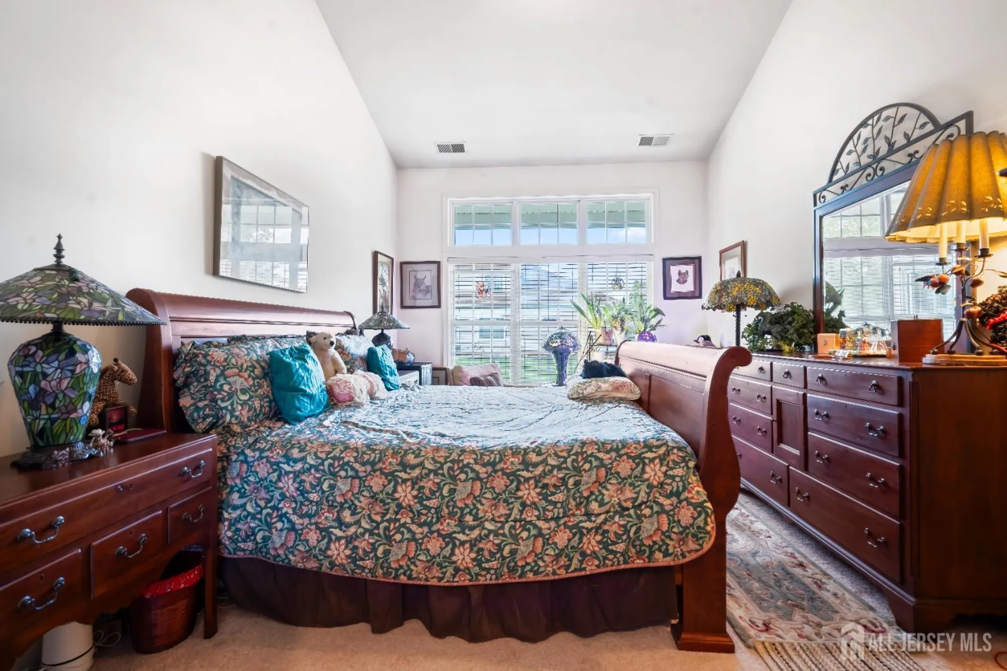 Property Slideshow image 10 of 26 | 5903 schindler dr, South Brunswick, NJ, 08852